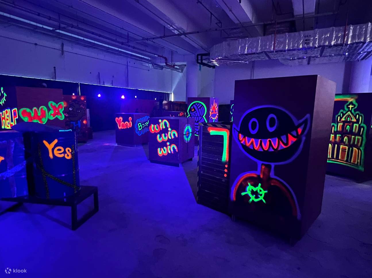 喪屍CS鐳射對戰館, 澳門葡京人, Zombie CS Laser Battle Zone