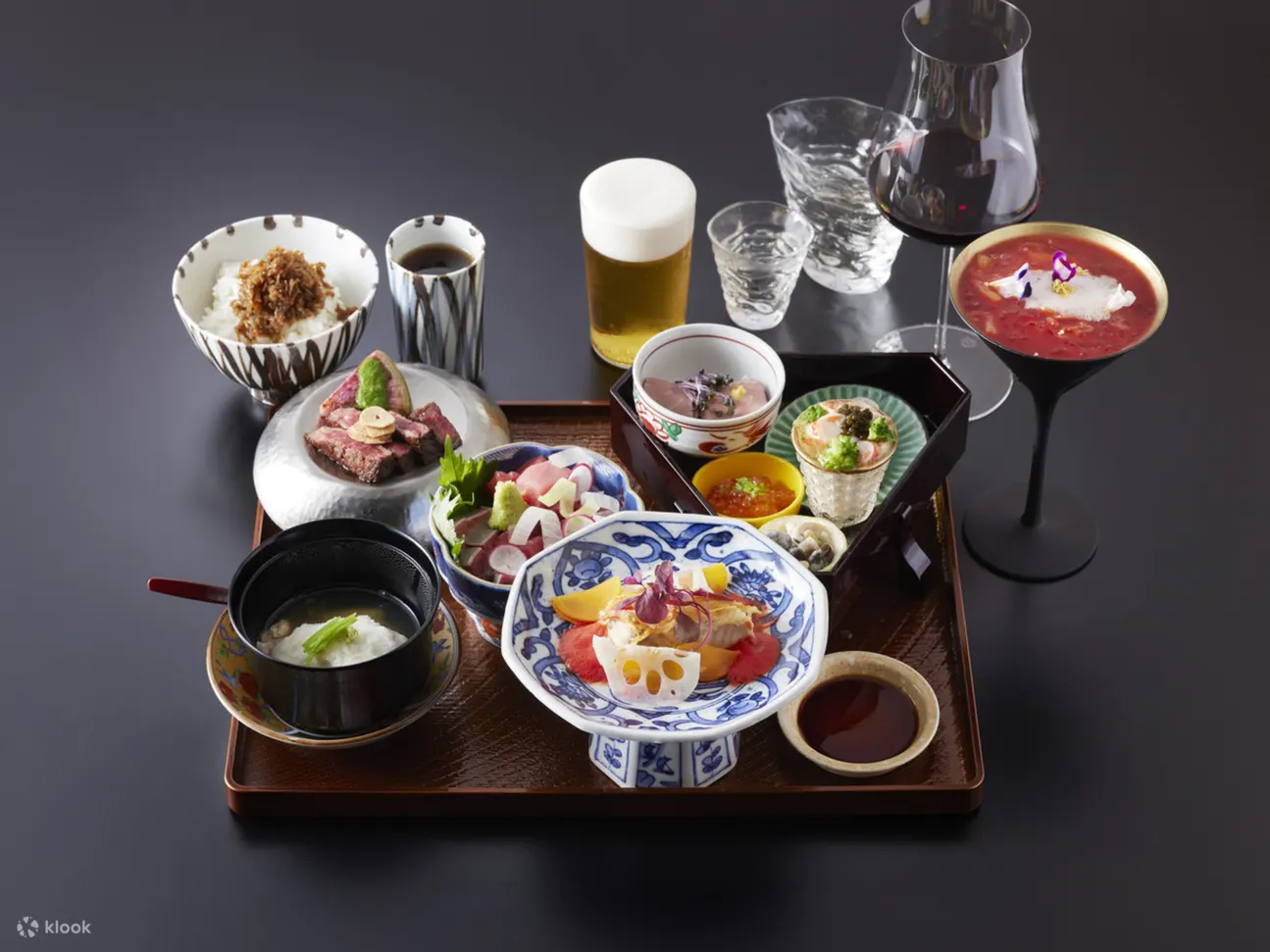 传统座敷娱乐和怀石料理体验