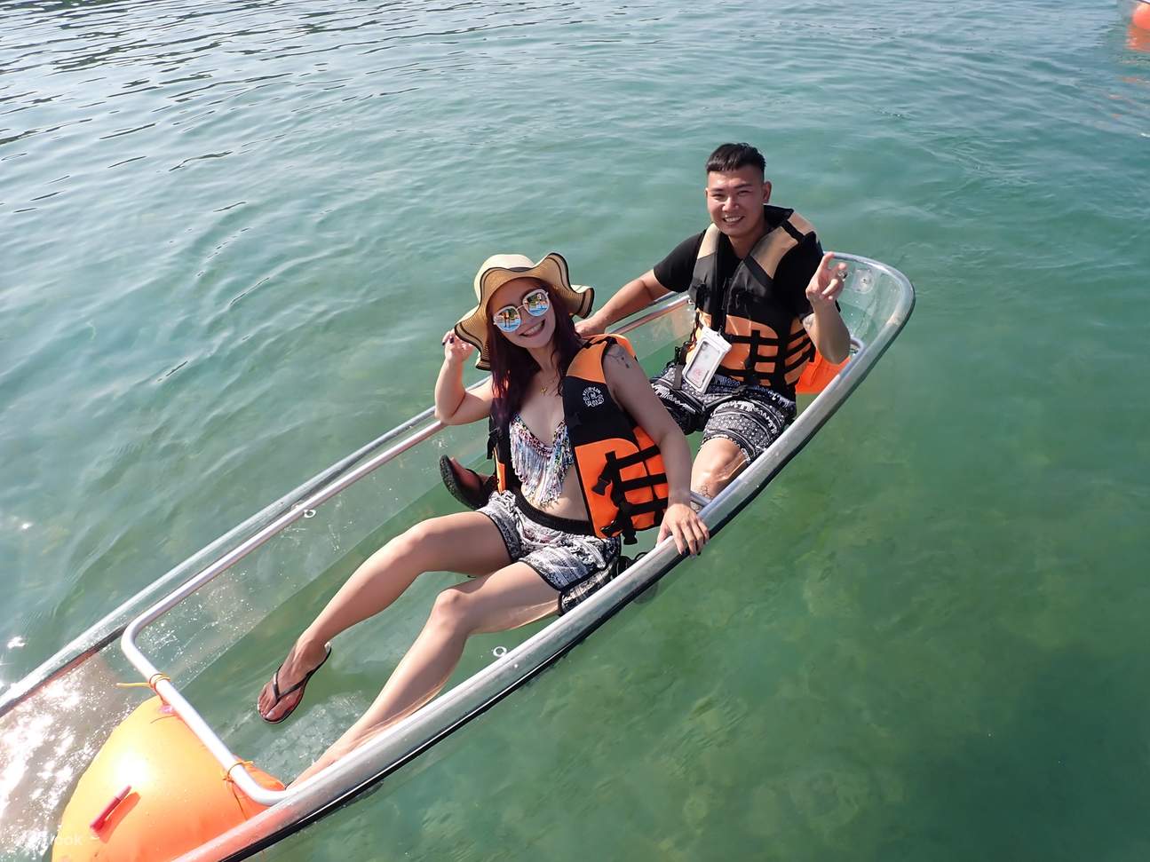 Kajak-Erlebnis auf dem Meer in Xiaoliuqiu