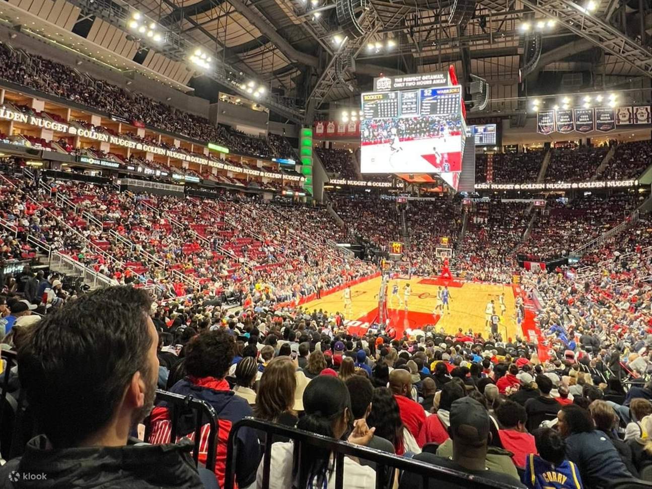 เกมบาสเก็ตบอล Houston Rockets ที่ Toyota Center