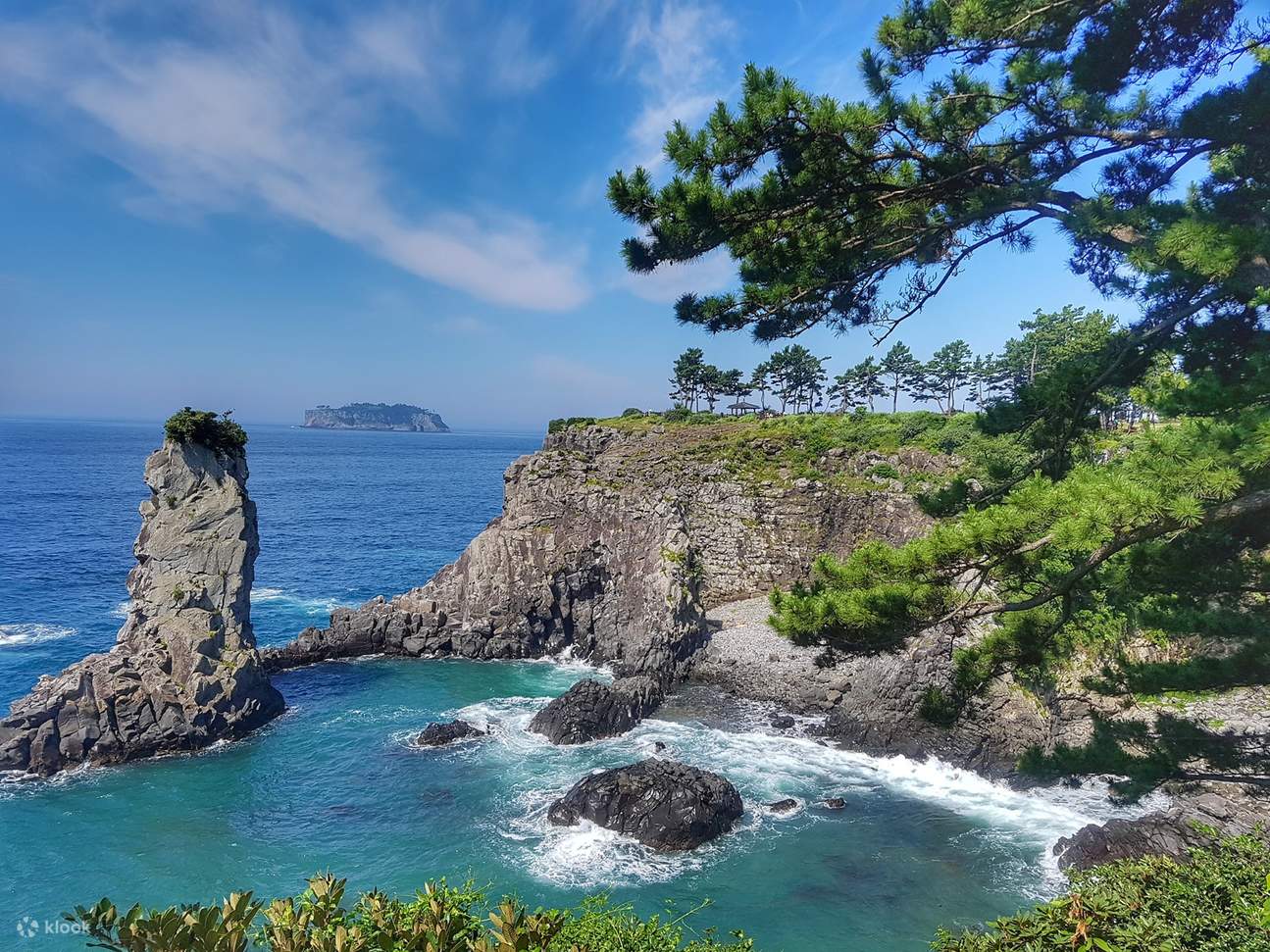 韩国济州岛东部&南部必游景点|牛岛+城山日出峰+涉地可支等浪漫韩剧打卡路线 (专业中文司机) - Klook客路