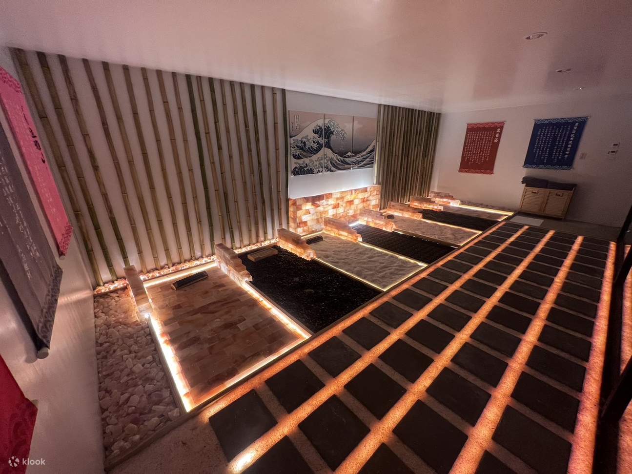 ไถหนาน: Hushan Resort - อ่างอาบน้ำสาธารณะพร้อมหินอัคนีบำบัด