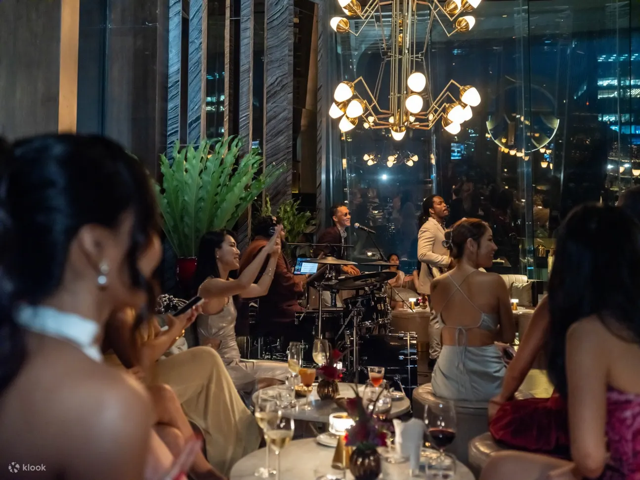 曼谷柏悦酒店 Penthouse Bar + Grill 35 楼鸡尾酒吧