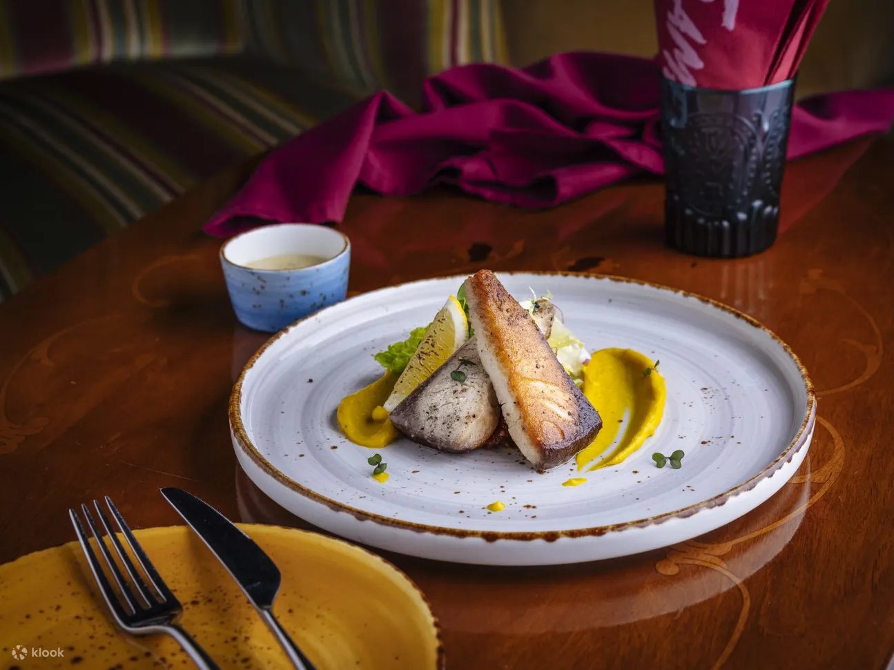EmQuartier 的 Flamenco Sky Bar & Lounge 拉丁主题屋顶体验