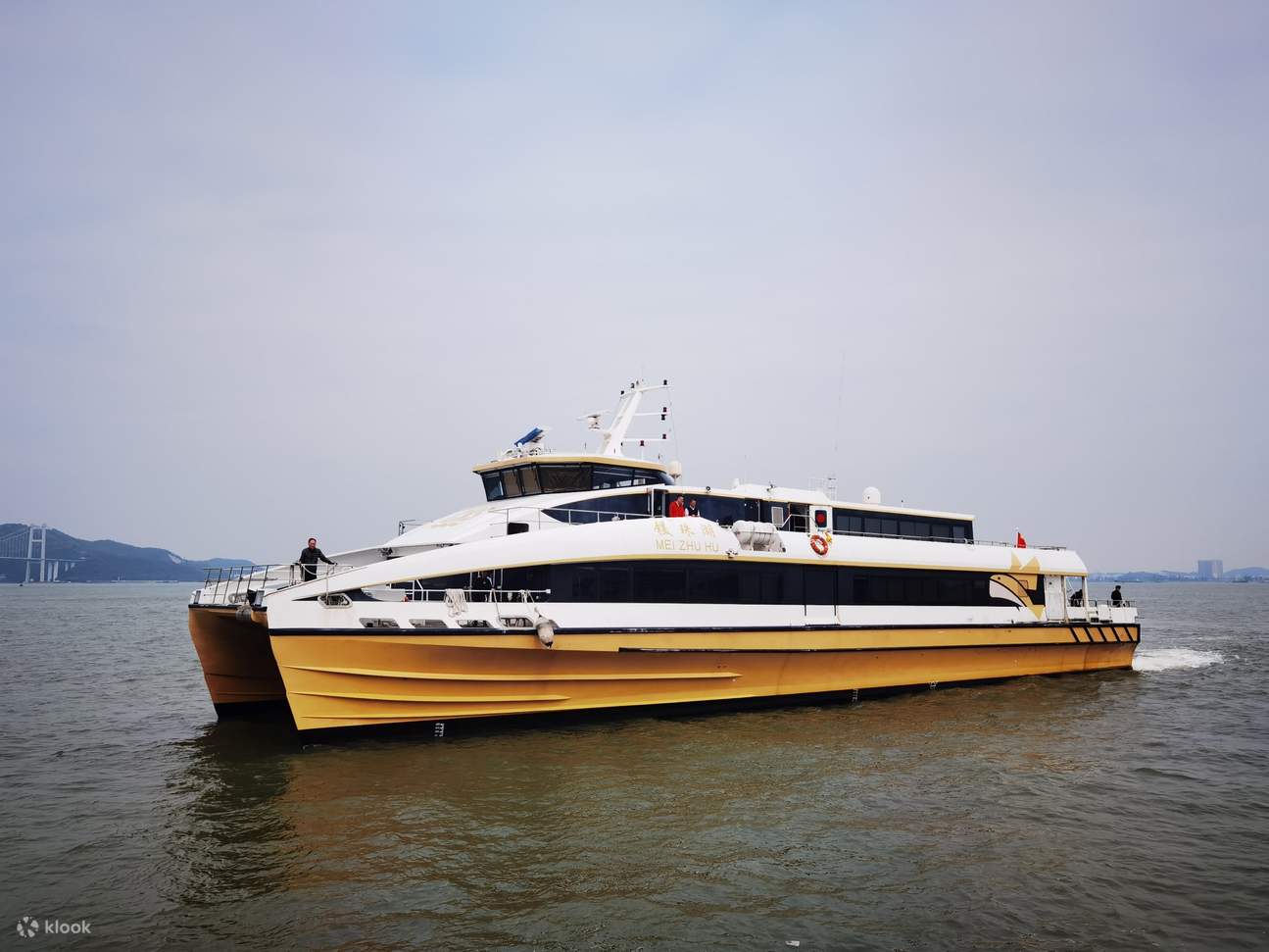 Perjalanan lebih nyaman dengan kapal yang dilengkapi fasilitas lengkap