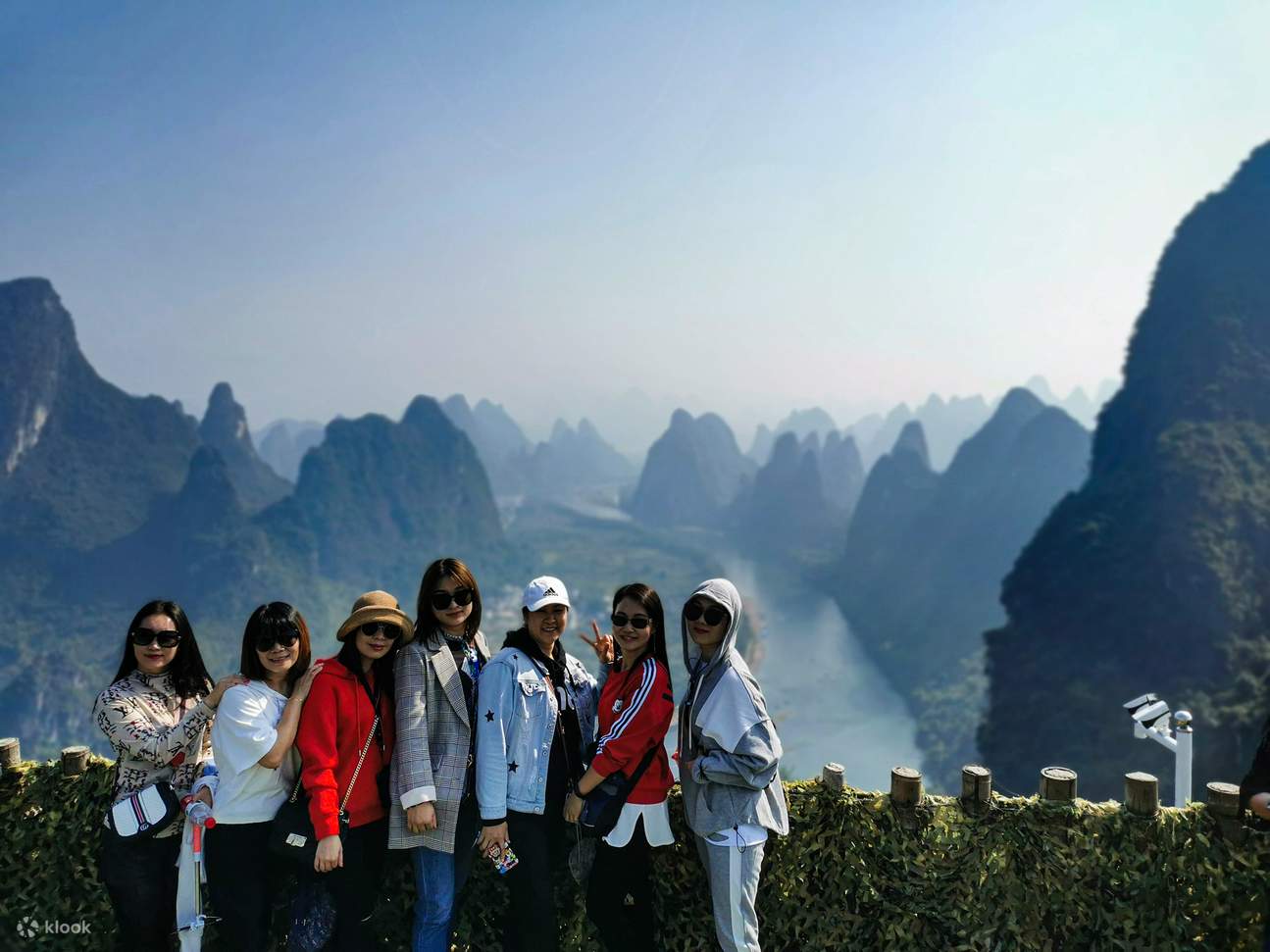 Gui Lin China Ruyi Guilin Li River 3-Star Cruise, Yangshuo Yinyan Cave, Ruyi Peak, Yulong ...