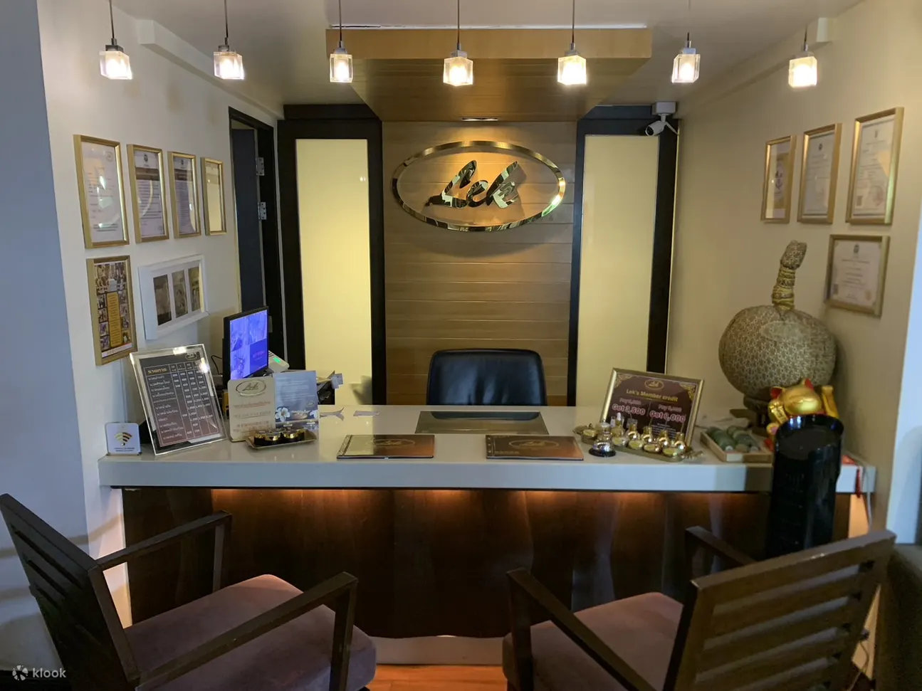 曼谷 BTS Saladaeng 分店的 Lek 按摩和水疗体验