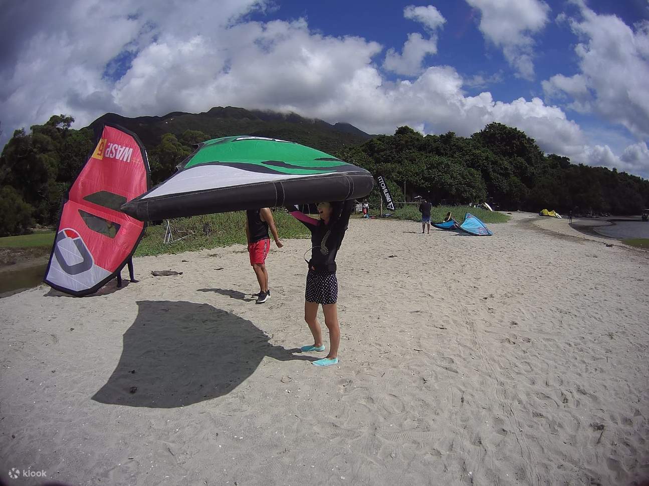 大屿山风筝冲浪体验