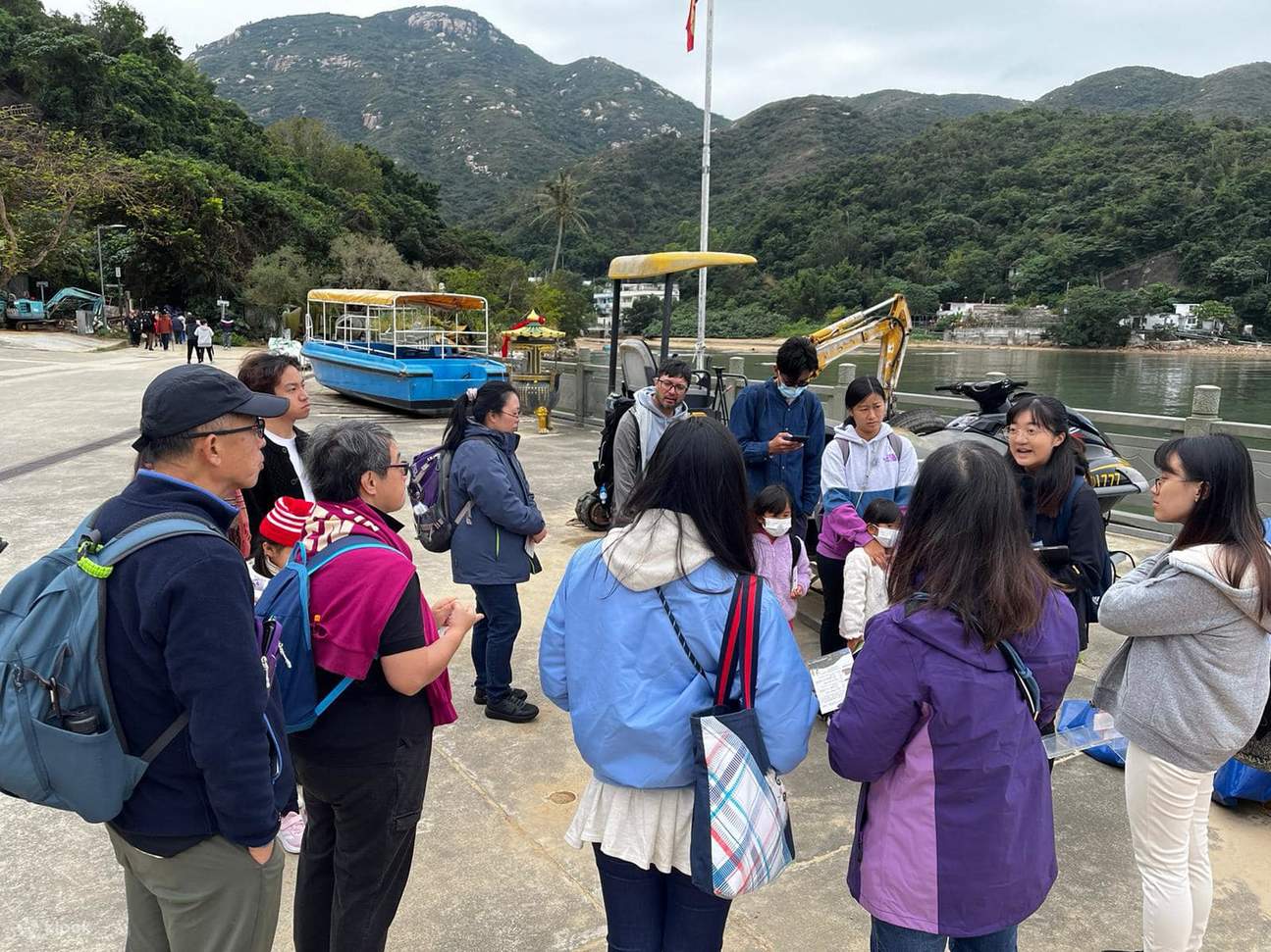 Giảng viên sinh thái giải thích sinh thái thủy triều