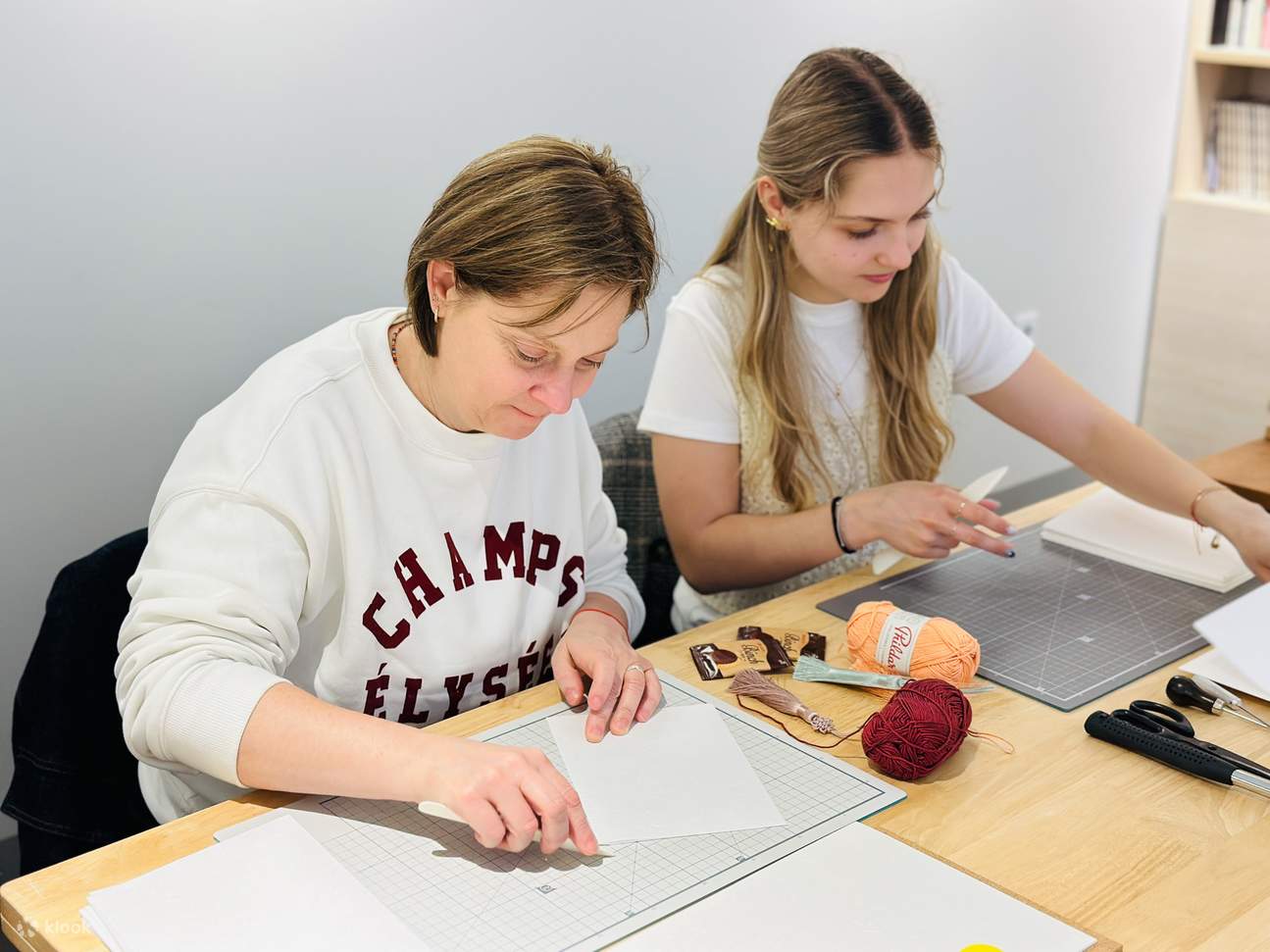 韓国の伝統的な製本ノート作り