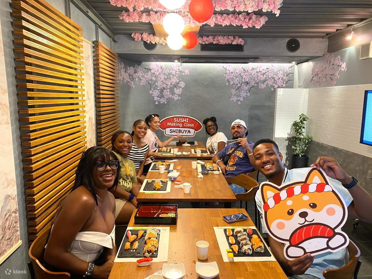 Bester Sushi-Kurs in Tokio: Sushi-Kurs Shibuya