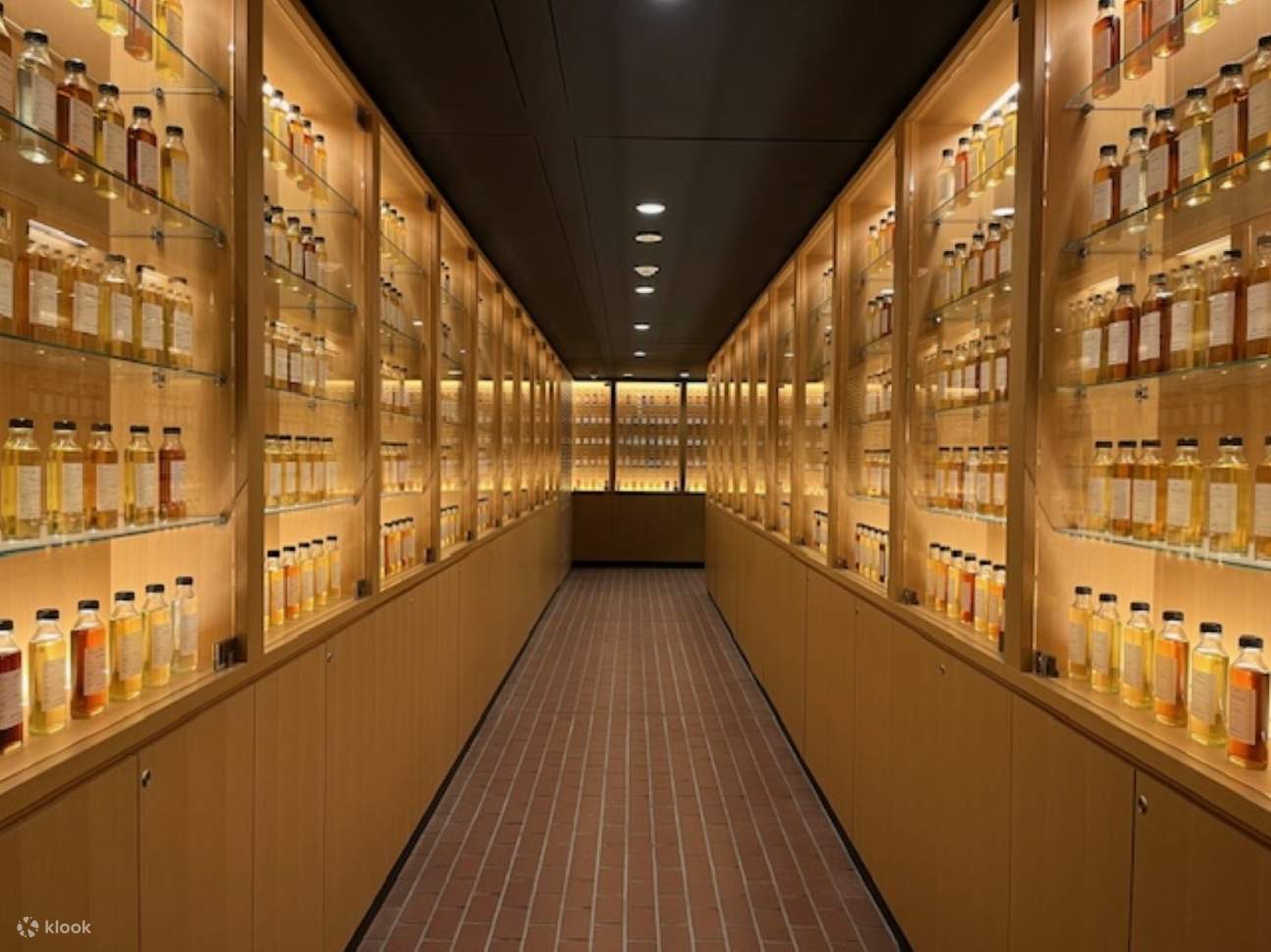 Excursión de 1 día a Kioto a la destilería Suntory Yamazaki y al Museo de Arte Asahi