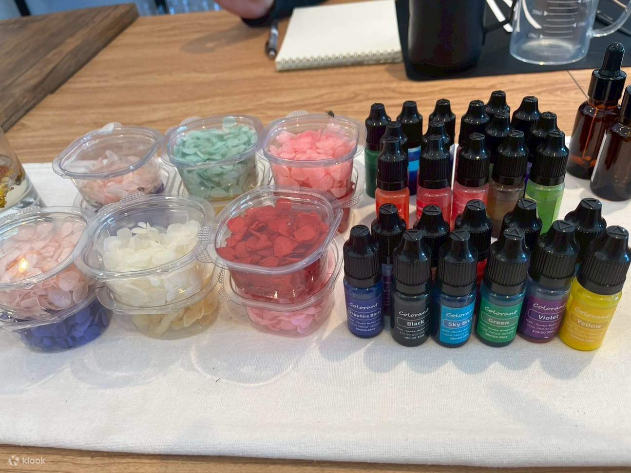 Atelier de fabrication de bougies à Krabi