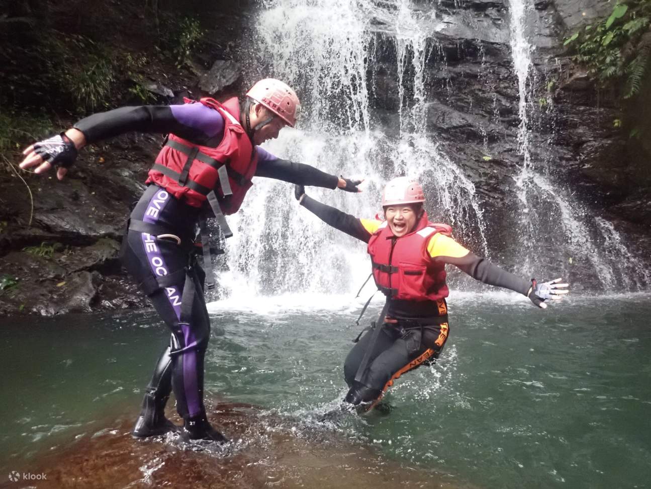 Expérience de canyoning à Wanliu Creek	
