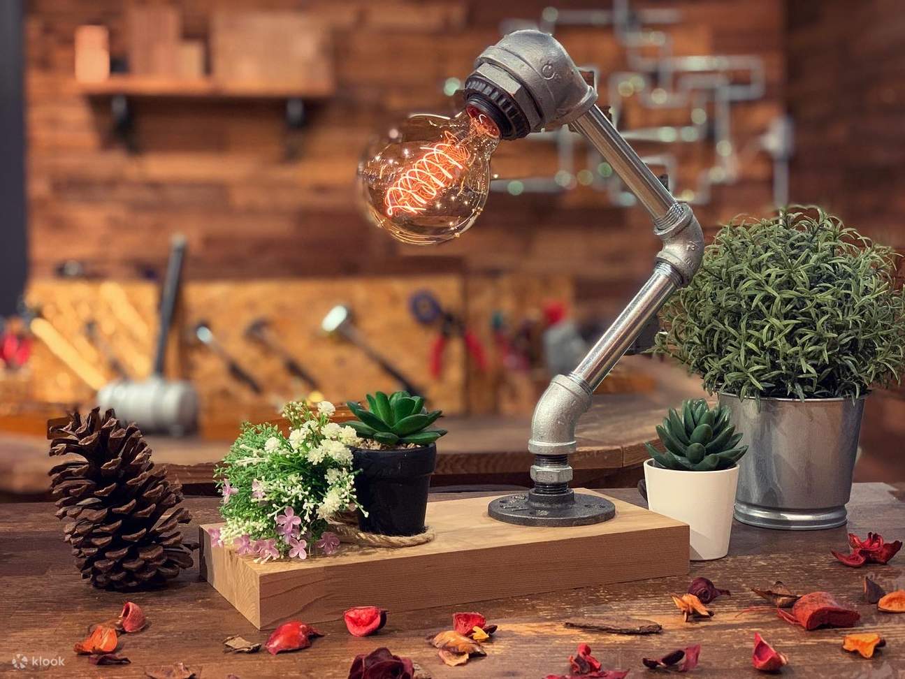 Taipei: Pengalaman Kursus DIY Lampu Buatan Tangan Gaya Perindustrian Retro HUBOX