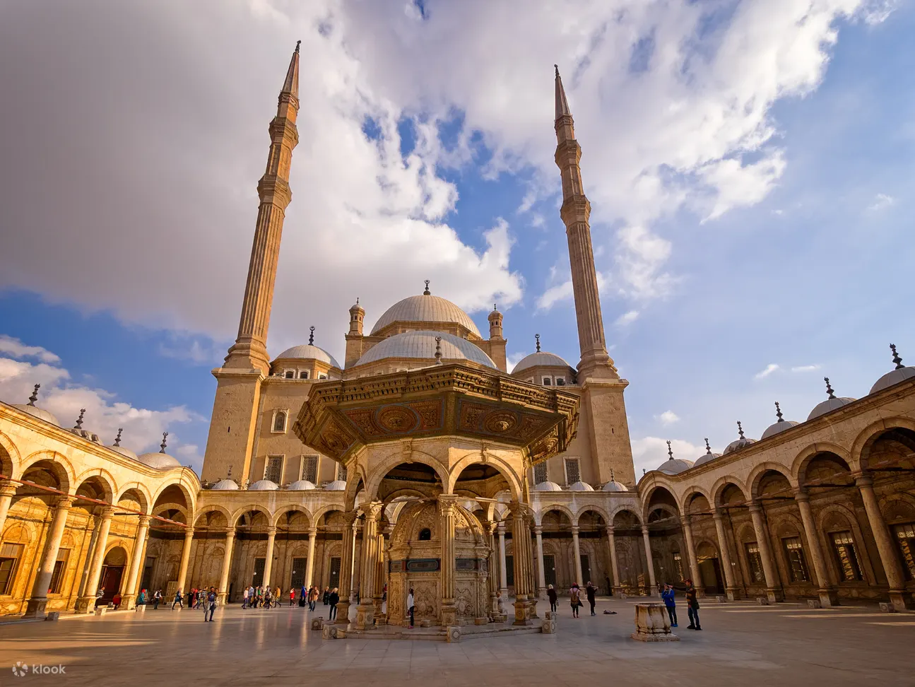 Cairo 2 Days Luxury Private Tour to all Pyramids and Old Cairo 