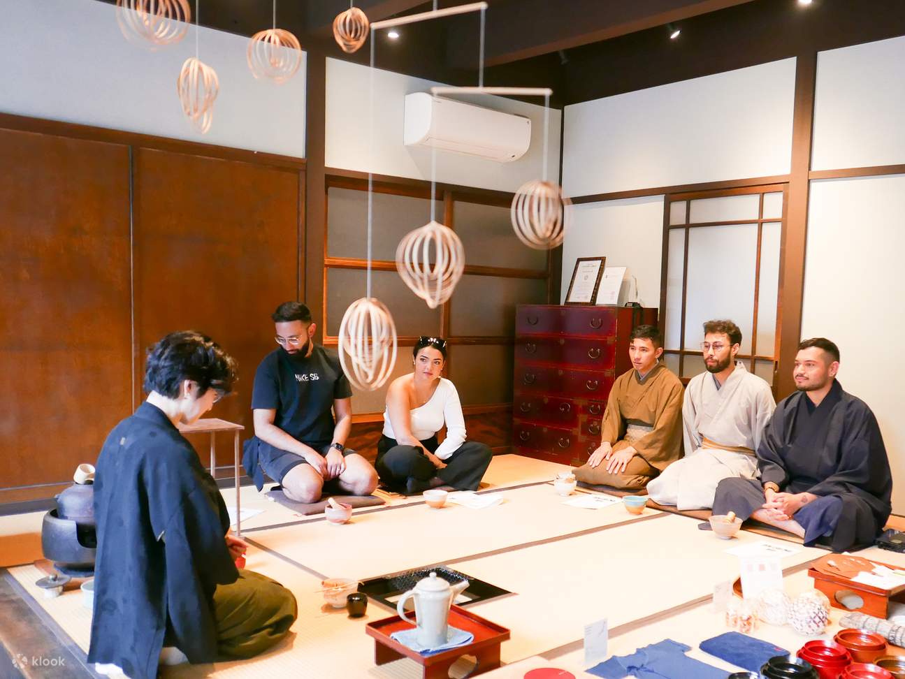 45 Min Join In Kyoto Casual Tea Ceremony in 100-Year-Old Machiya House ...