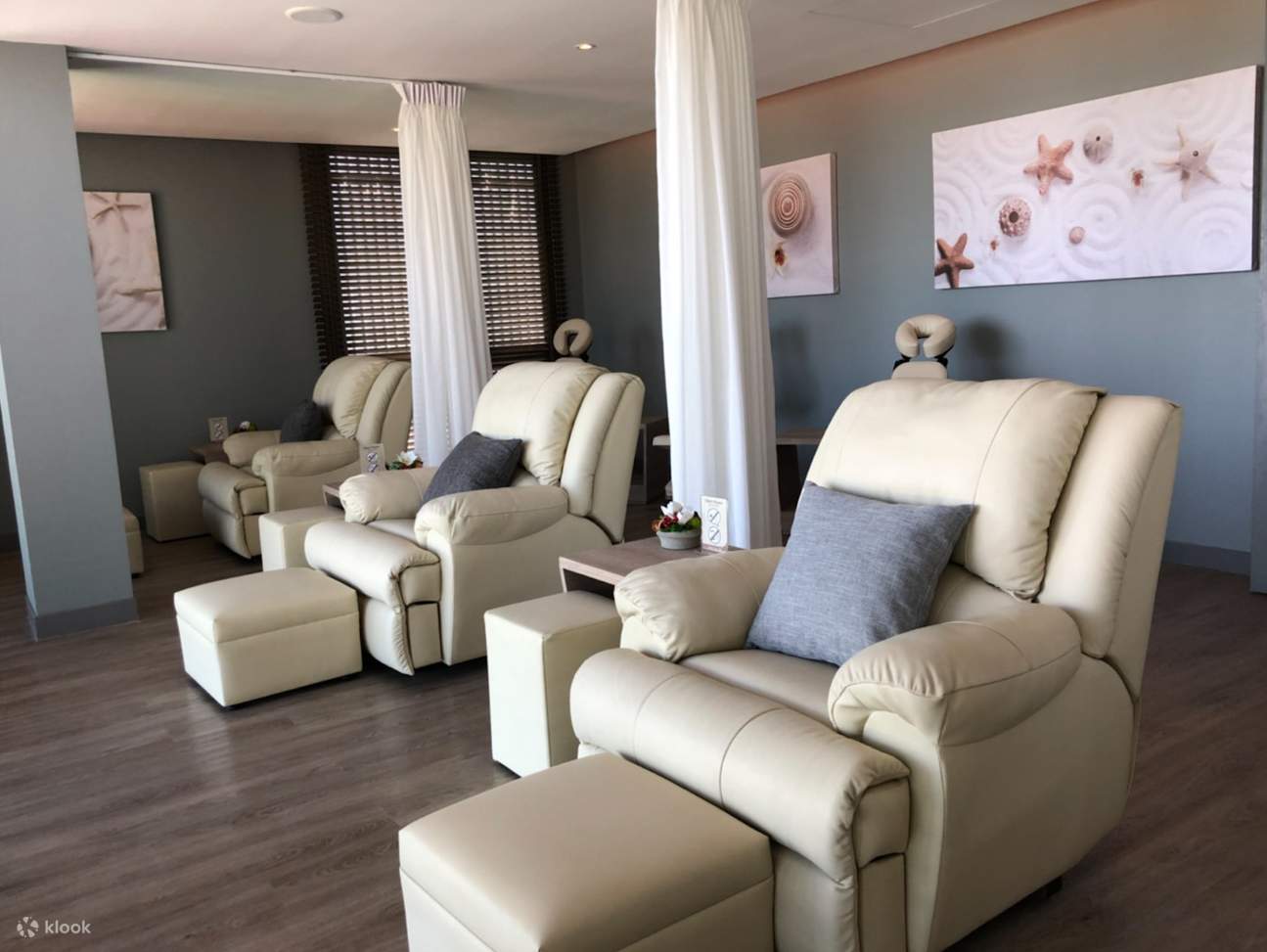 lets relax spa pattaya thailand