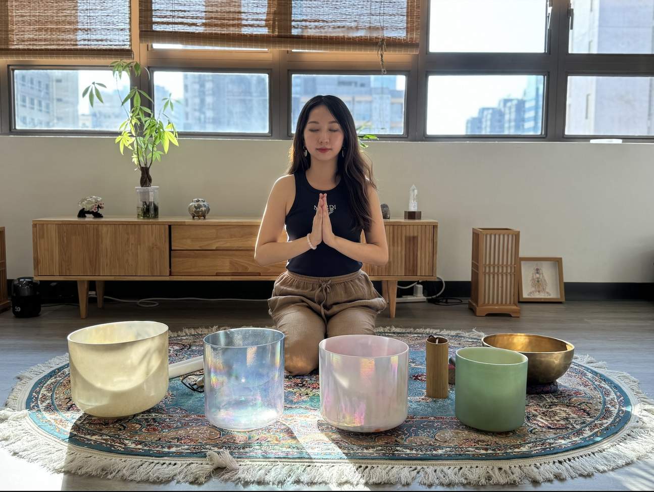 Peralatan penyembuhan mangkuk nyanyian kristal