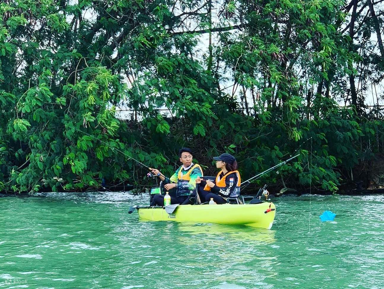 Kayak Fishing and Mangrove Tour in Singapore