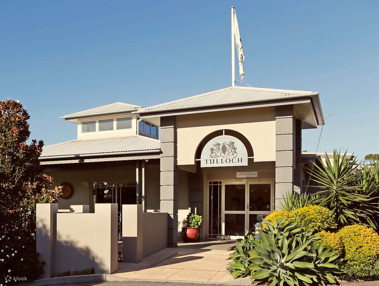 Tulloch telah menghasilkan wain selama 130 tahun dan merentasi empat generasi