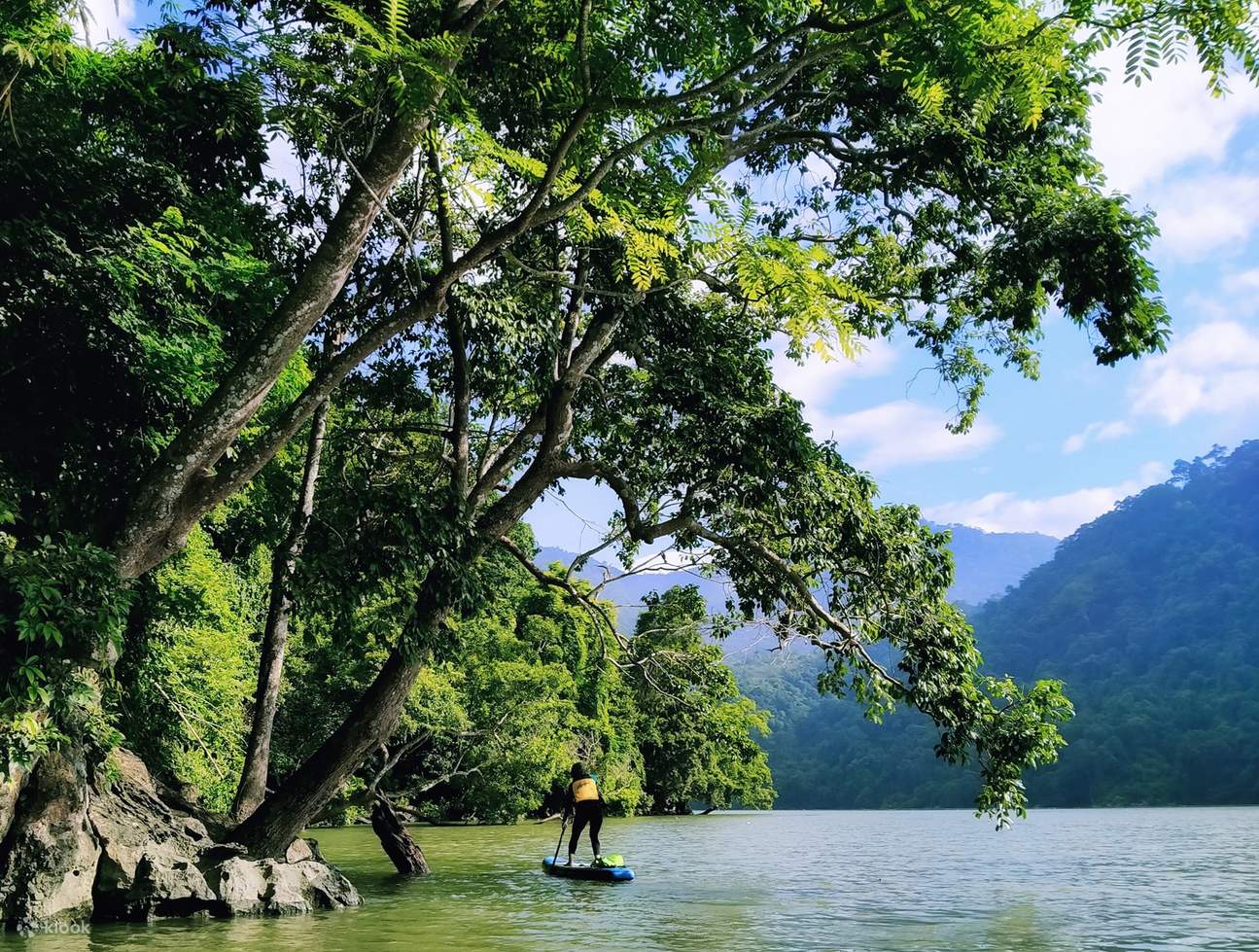 SUP-Tour im Ba Be See