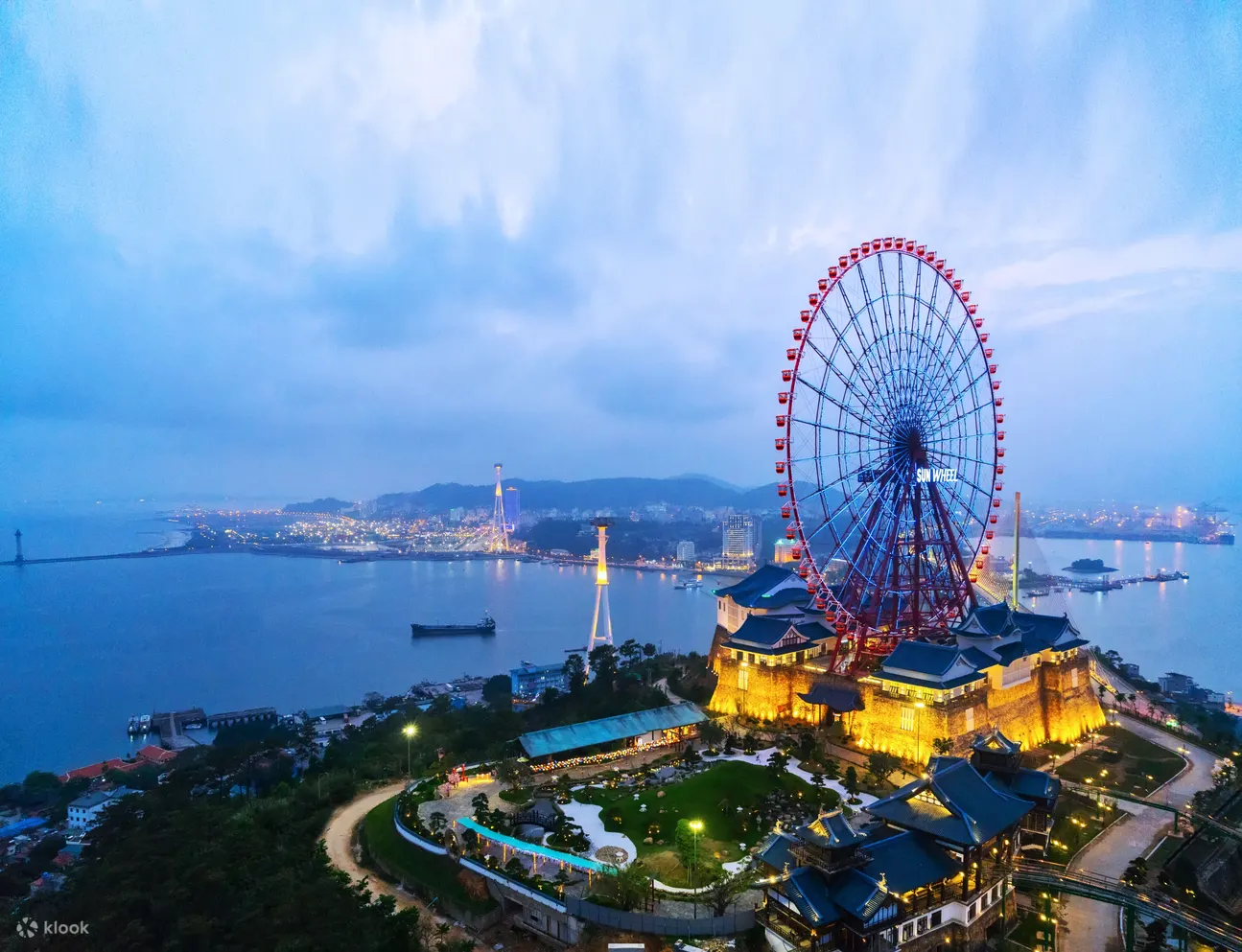 下龙综合体的鸟瞰图