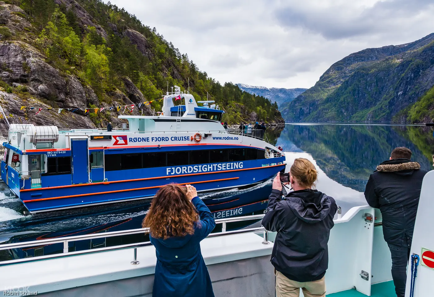 Fjord Cruise To Mostraumen From Bergen Klook Us 4 nights fjord tour package from bergen to oslo, with a relaxing, 2 nights stay in the beautiful balestrand village, with the famous flam railway & the scenic bergen line. klook