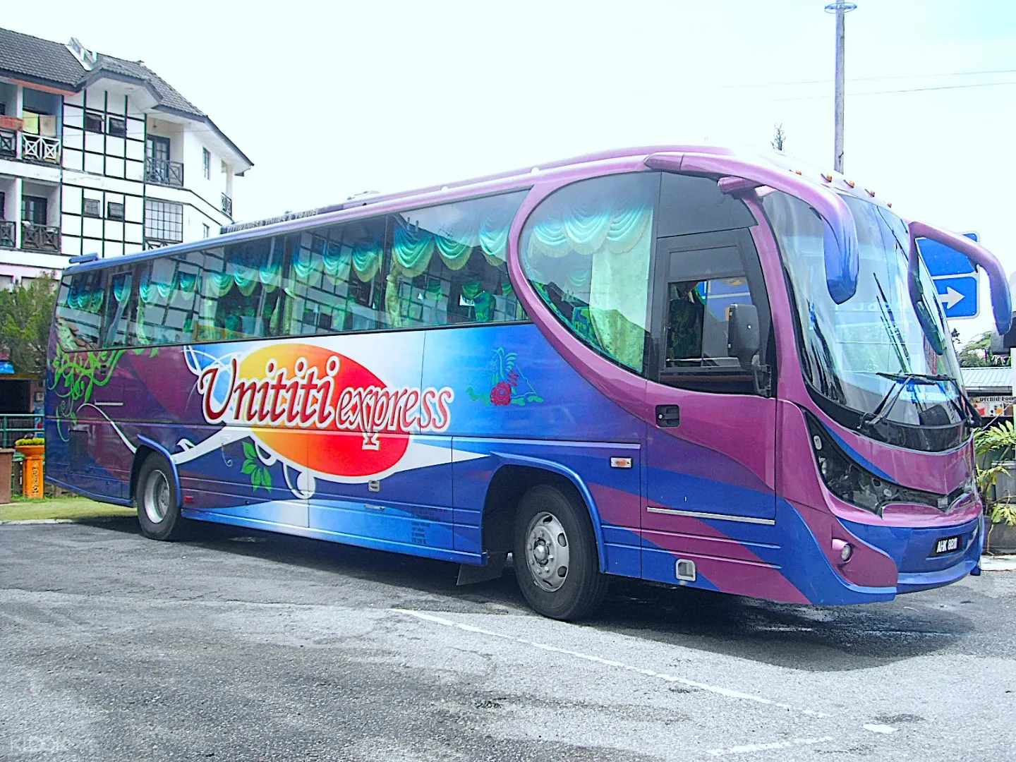 Shared Bus Transfer Between Cameron Highlands And Kuala Lumpur