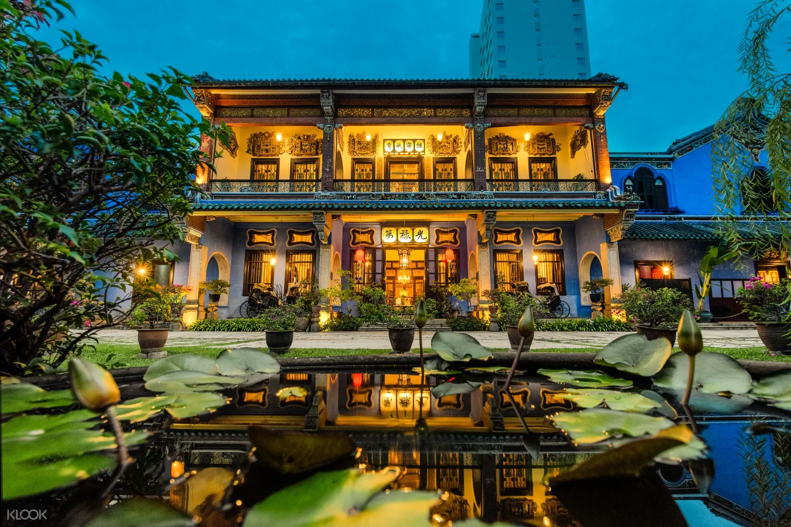 Indigo Restaurant Dining Experience At The Blue Mansion In Penang Klook Singapore