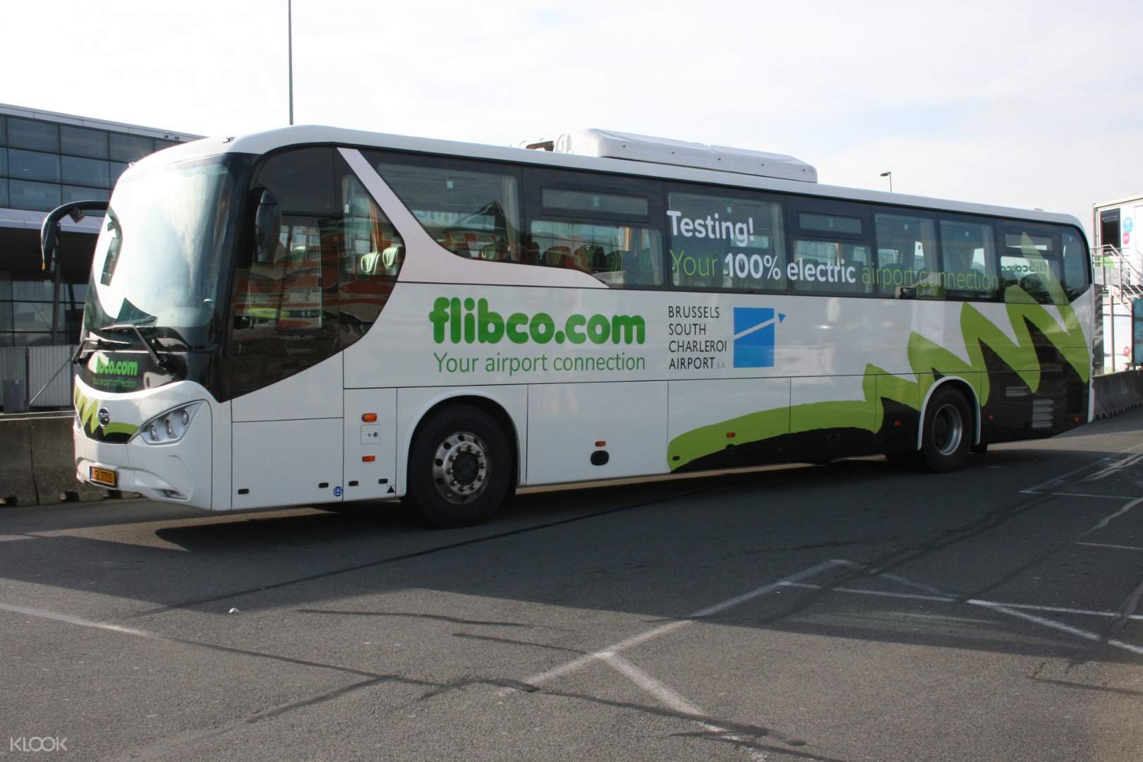 Shared Shuttle Bus Transfers Between Charleroi Airport And Brussels City