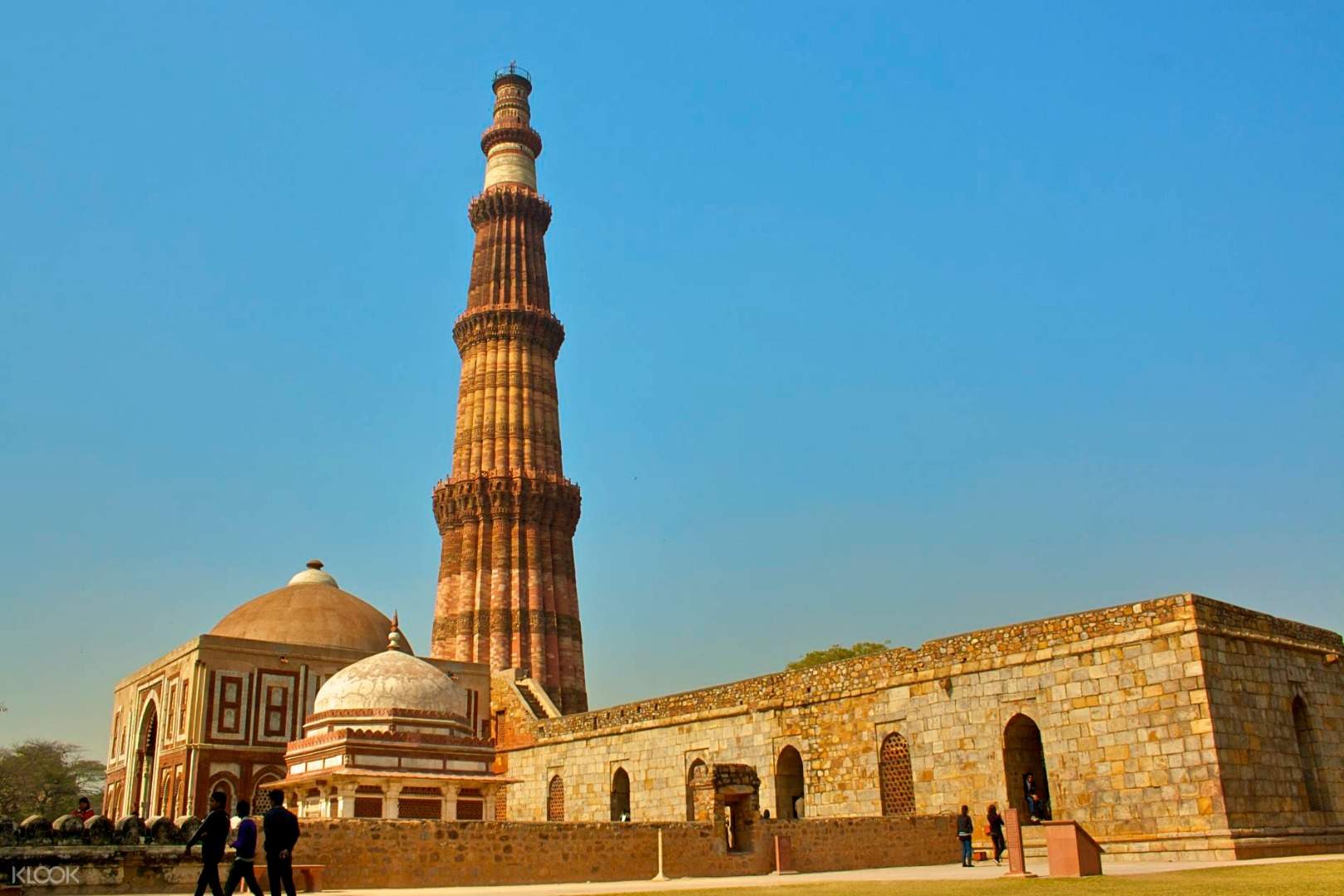 Qutub Minar Fast-Track Entry Ticket in Delhi, India - Klook India