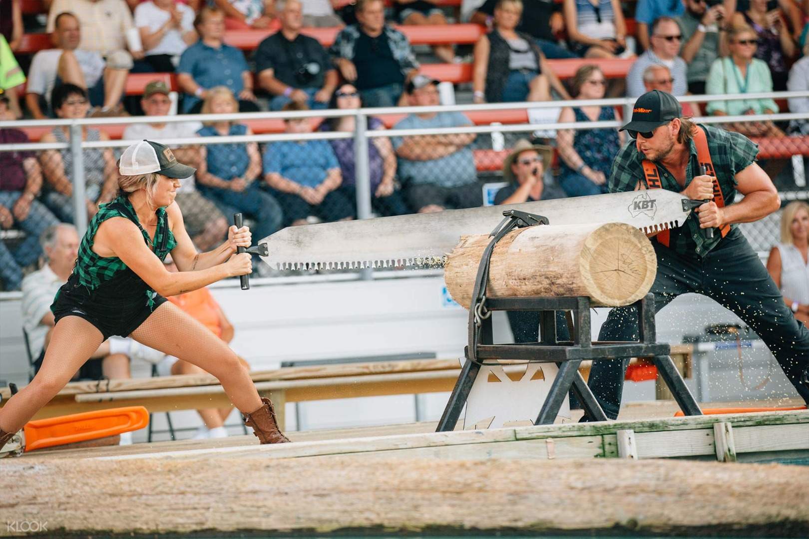 Paula Deen S Lumberjack Feud Show Ticket Klook Us The lumberjack feud is the rowdiest good time dinner show in the smokies! lumberjack feud show ticket klook