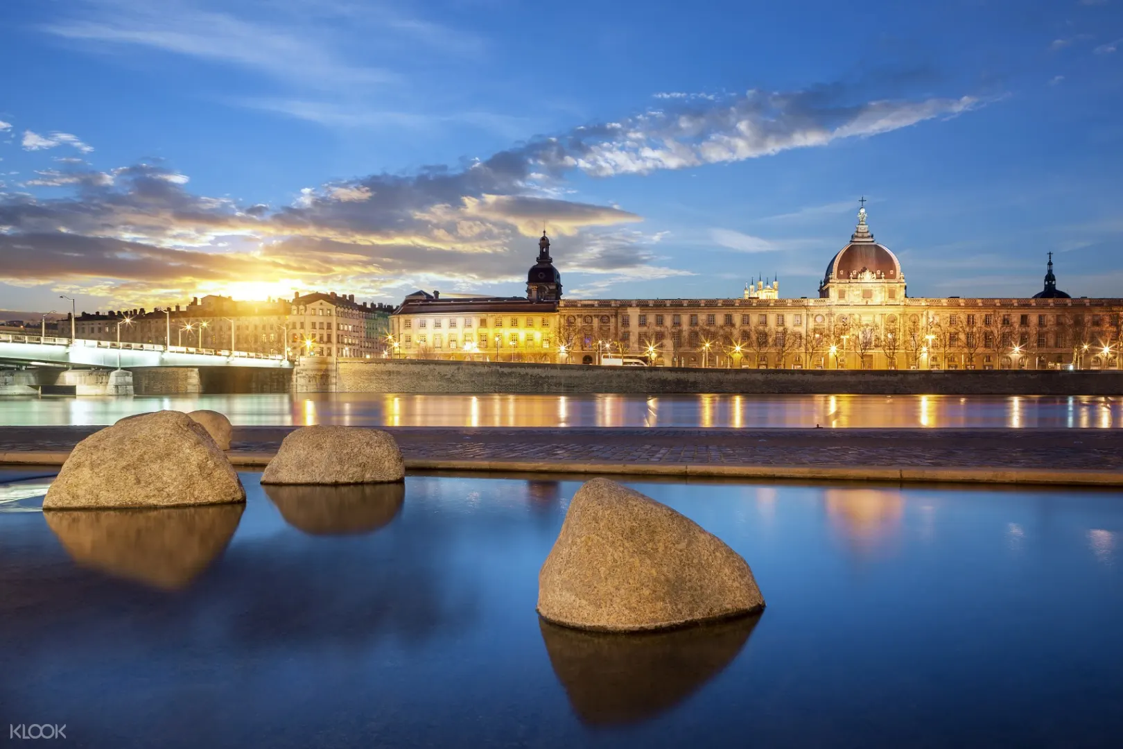 Lyon