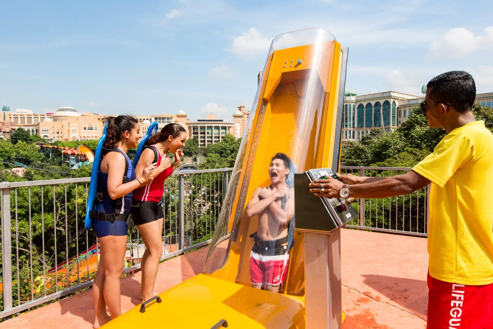 Sunway Lagoon Tickets With Round Trip Shared Transfers Klook Us