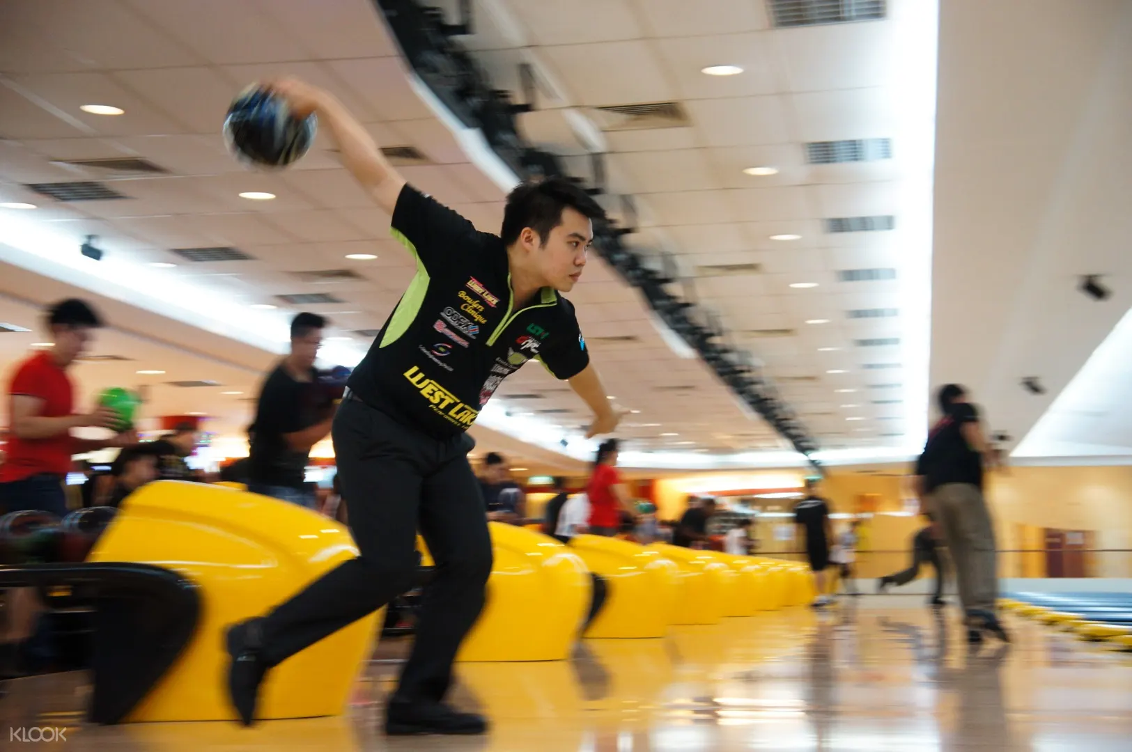 Bowling Games By Ntuc Club In Singapore Klook Singapore