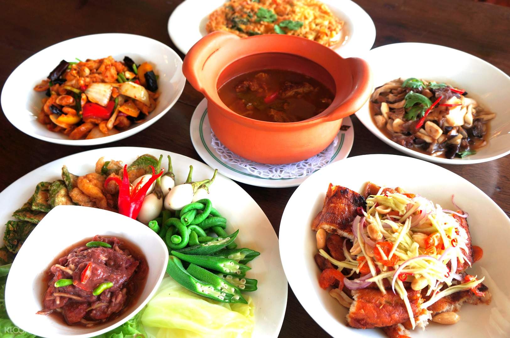 Pb Valley Vineyard And Wine Tasting Tour Di Khao Yai Thailand