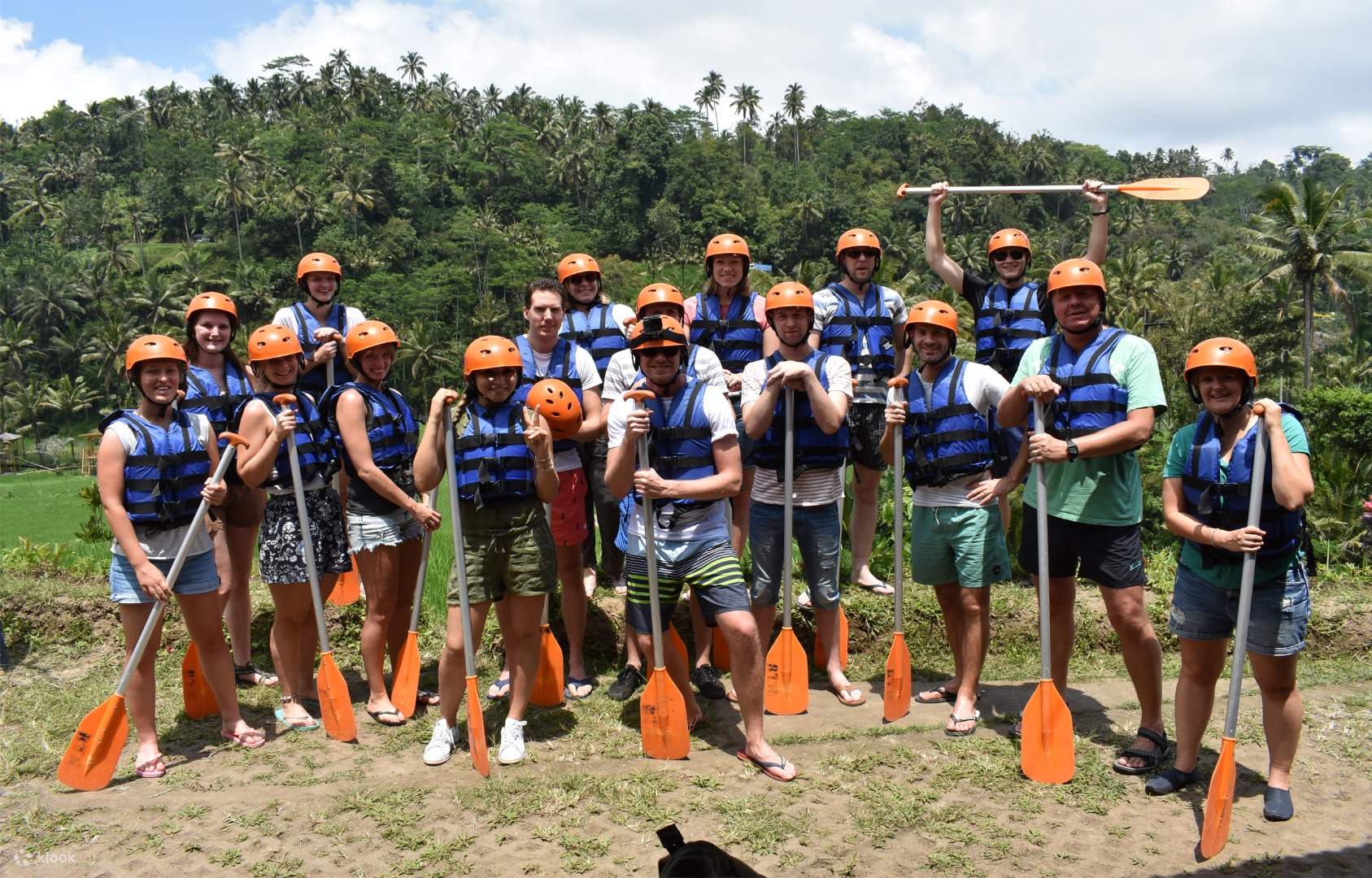 White water best sale rafting sandals