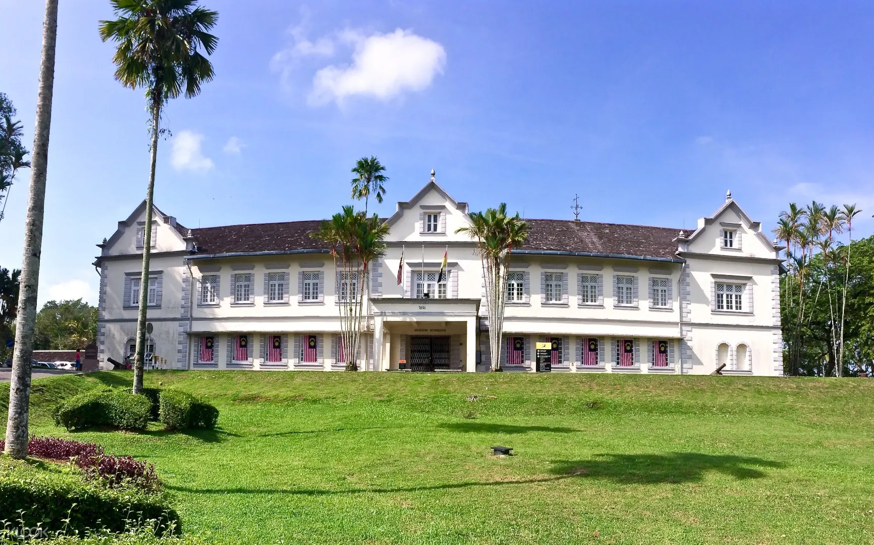 Kuching City Dan Sarawak River Half Day Tour Malaysia
