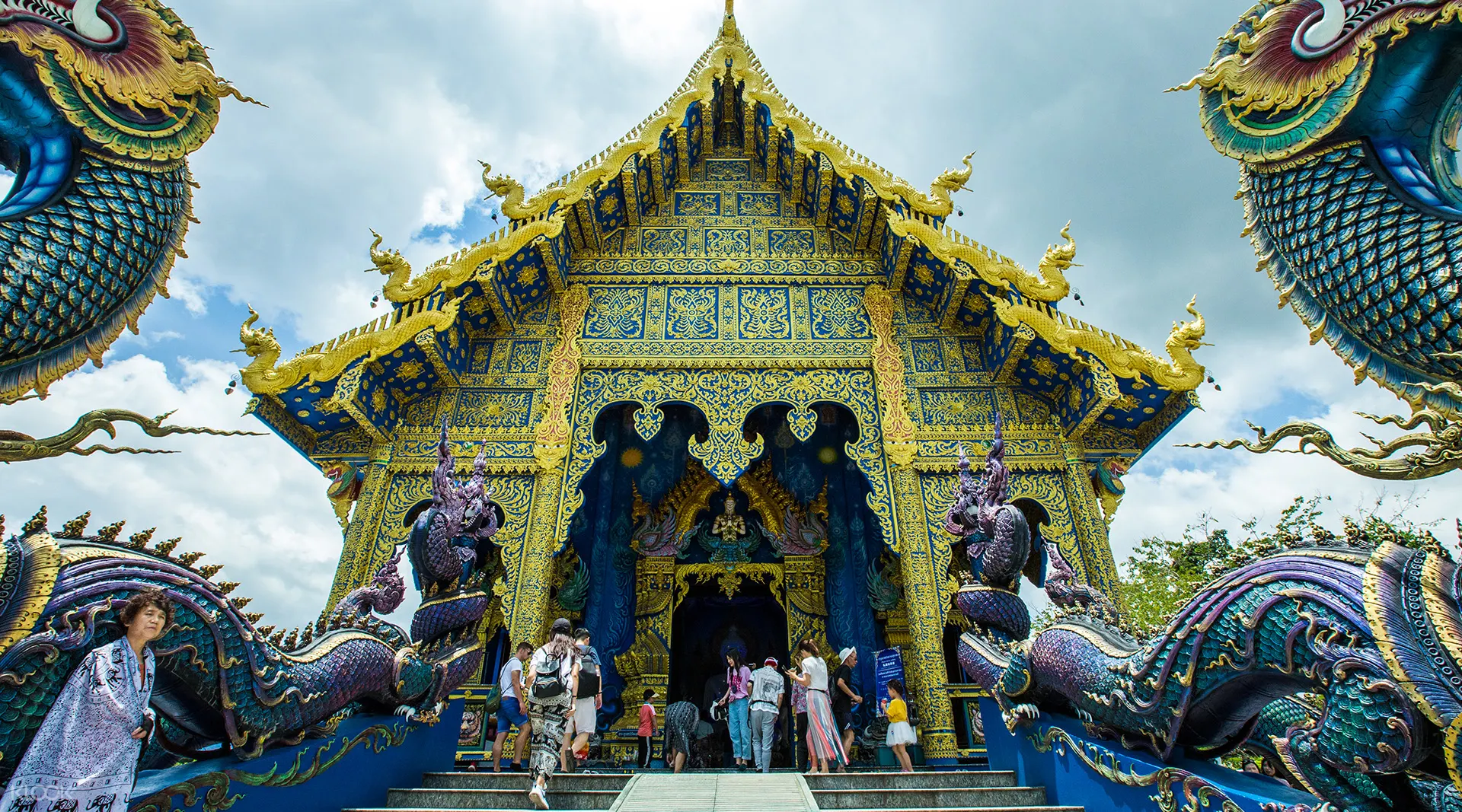 ท วร คร งว นแบบส วนต วท ว ดร องข น ว ดร องเส อเต น และพ พ ธภ ณฑ บ านดำ ในเช ยงราย ประเทศไทย