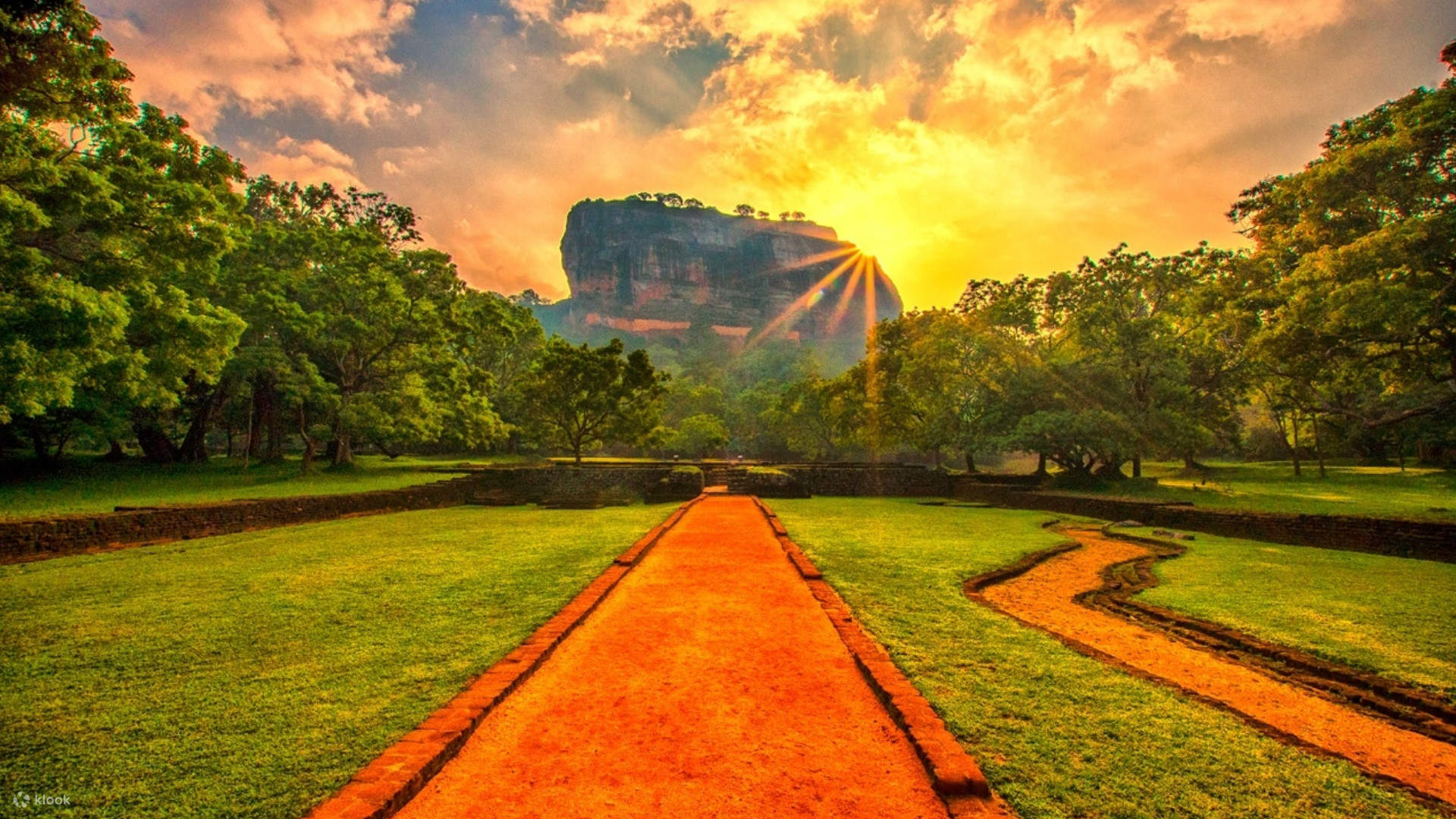 Dambulla, Pidurangala, and Sigiriya Day Trip, Sri Lanka - Klook United  States