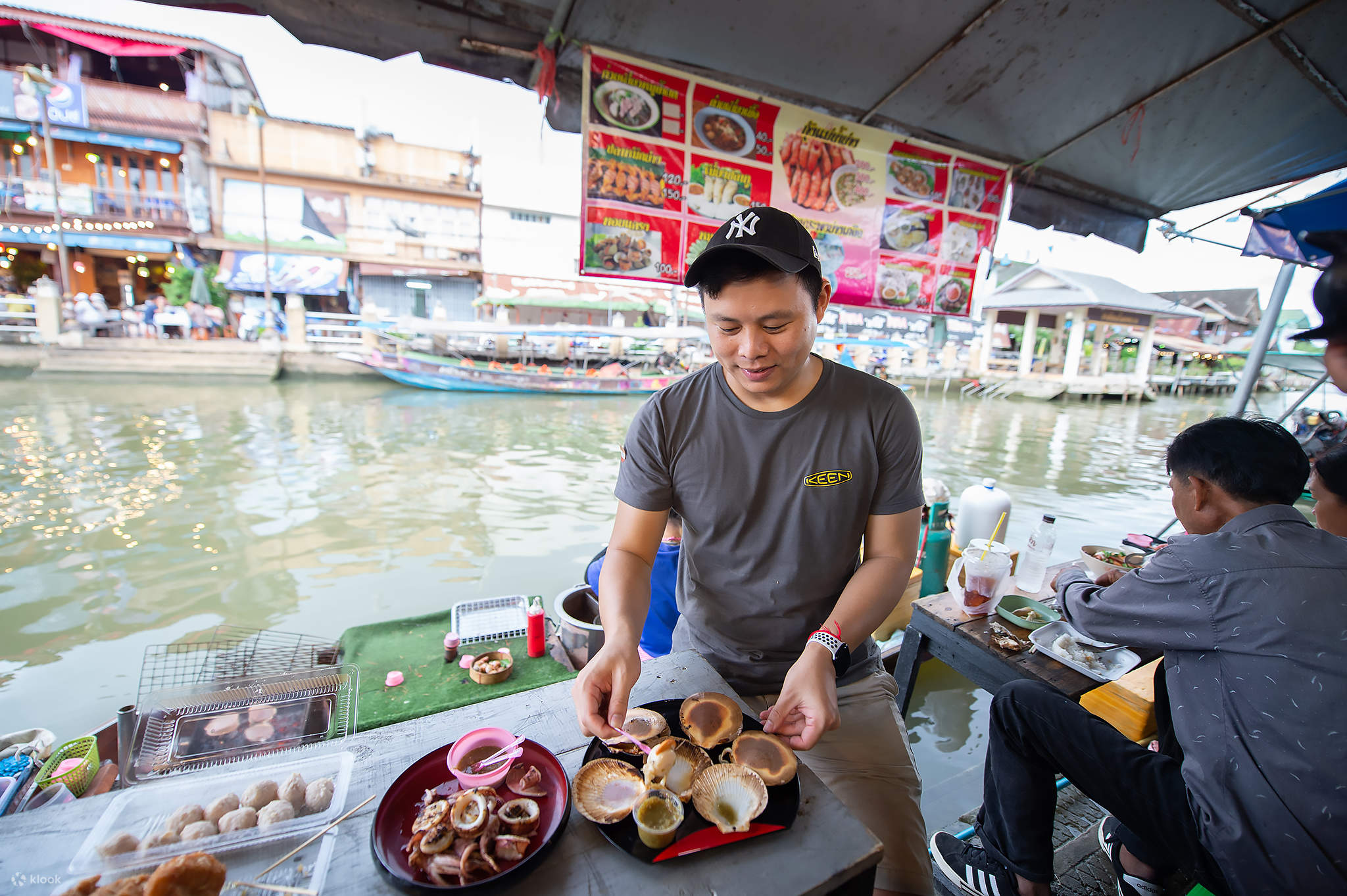 Damnoen Saduak Floating Market Tour from Bangkok