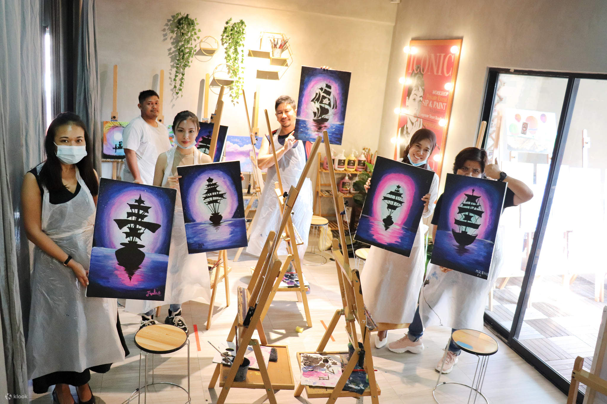 Sip and Paint Experience in Kuala Lumpur - Klook Malaysia