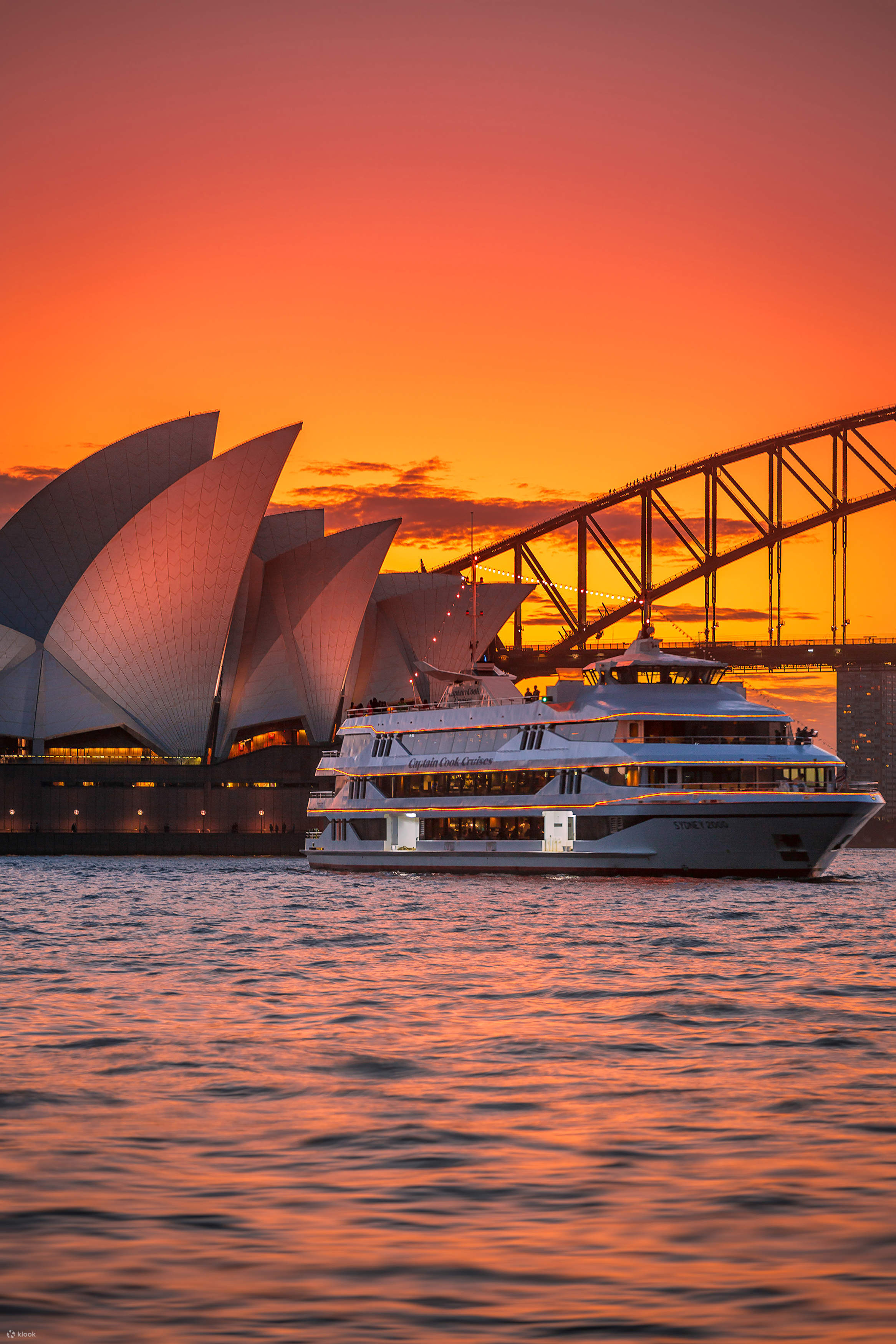 Sydney Harbor Sunset Dinner Cruise By Captain Cook Klook客路