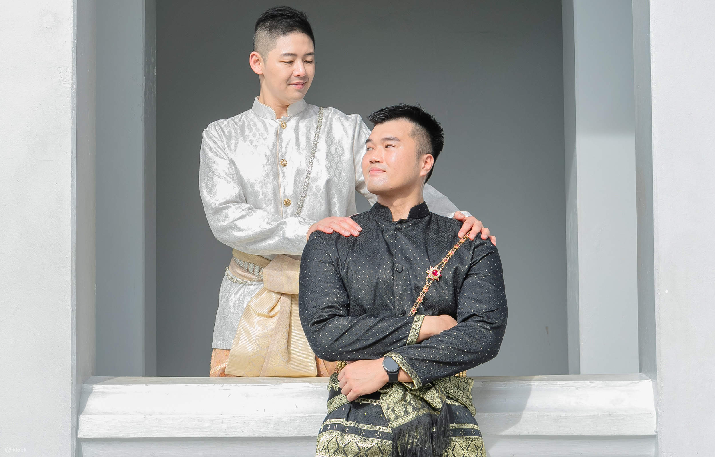 Thailand Men's Traditional Clothing Thai Costume Photoshoot