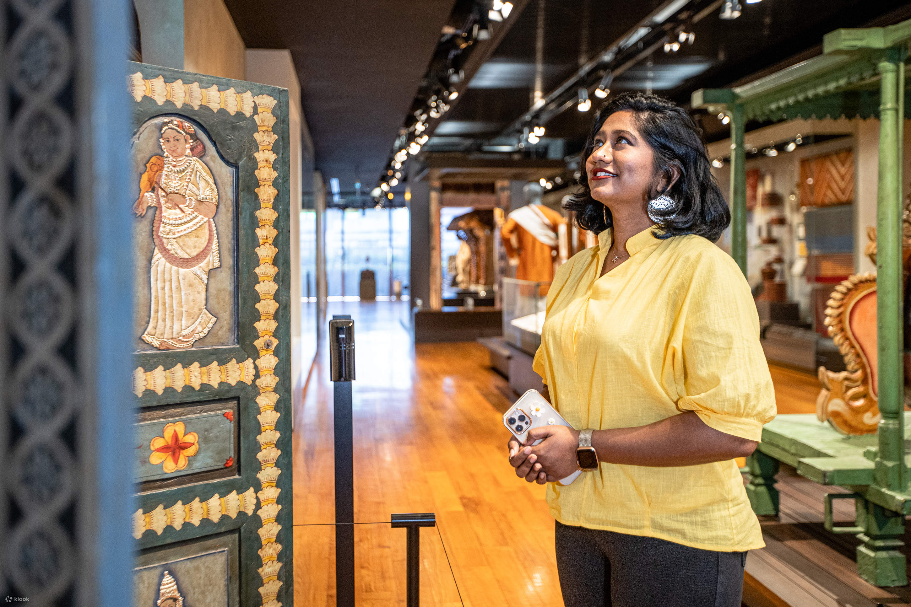 洋書　Singapore Indian heritage Indian Heritage Centre - Our Community Treasure