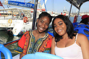 ล่องเรือชมอ่าว 30 นาที - รุ่งอรุณ