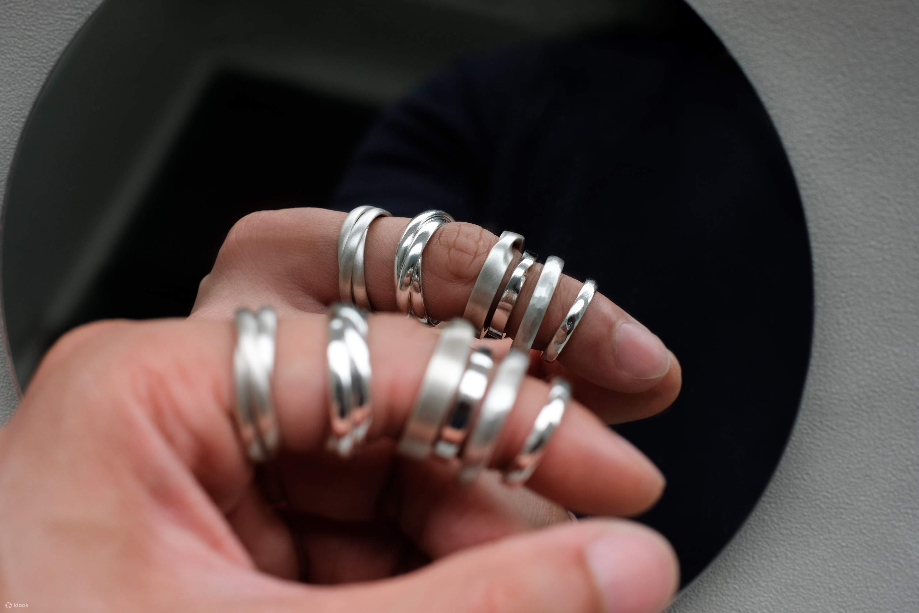 Prehnite Ring | Sundance jewelry, Jewelry, Jewelry art