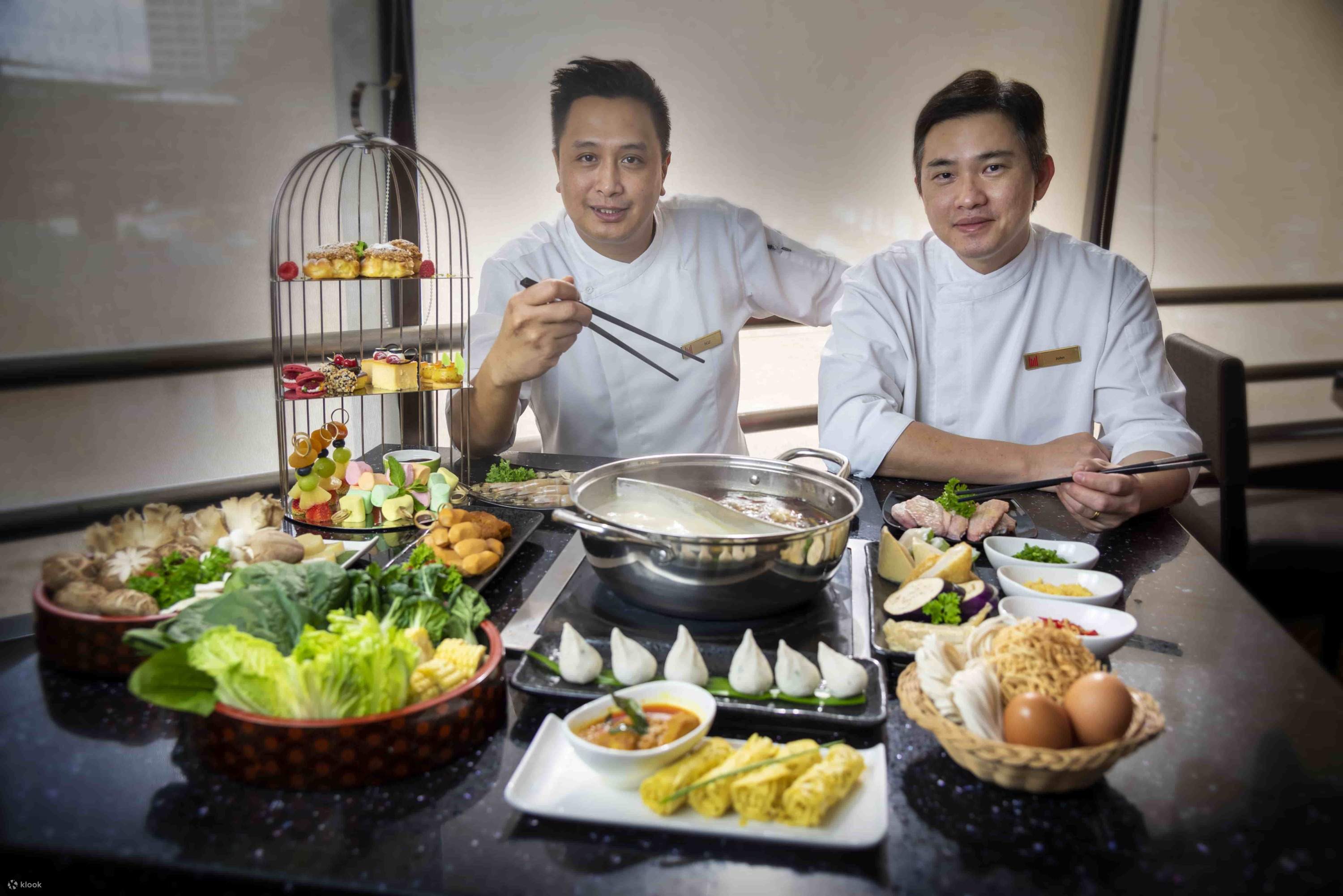 The Buffet Restaurant In M Hotel Singapore Klook New Zealand New Zealand