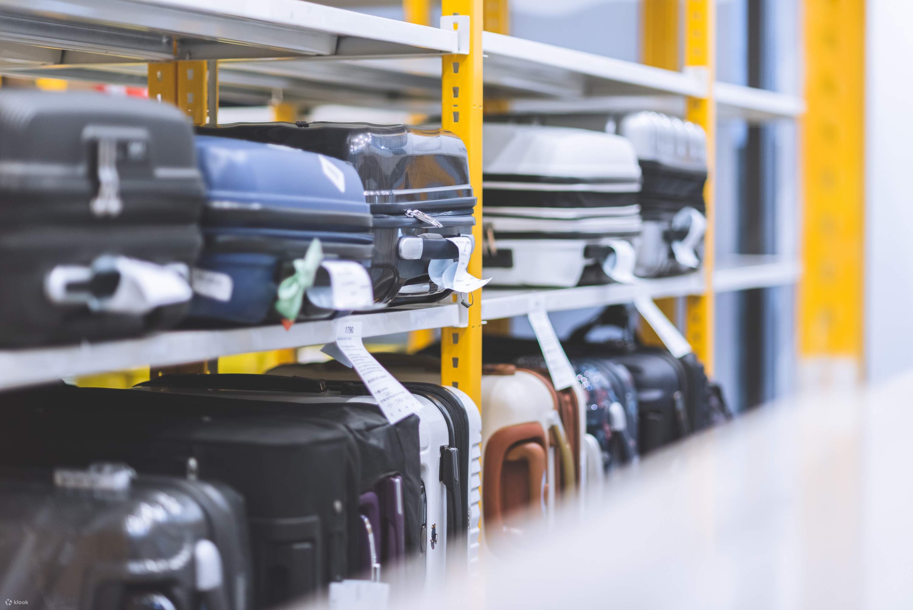 Seoul Luggage Delivery Same-Day Service: Incheon Gimpo Airport, Seoul  Station, Hotels Klook